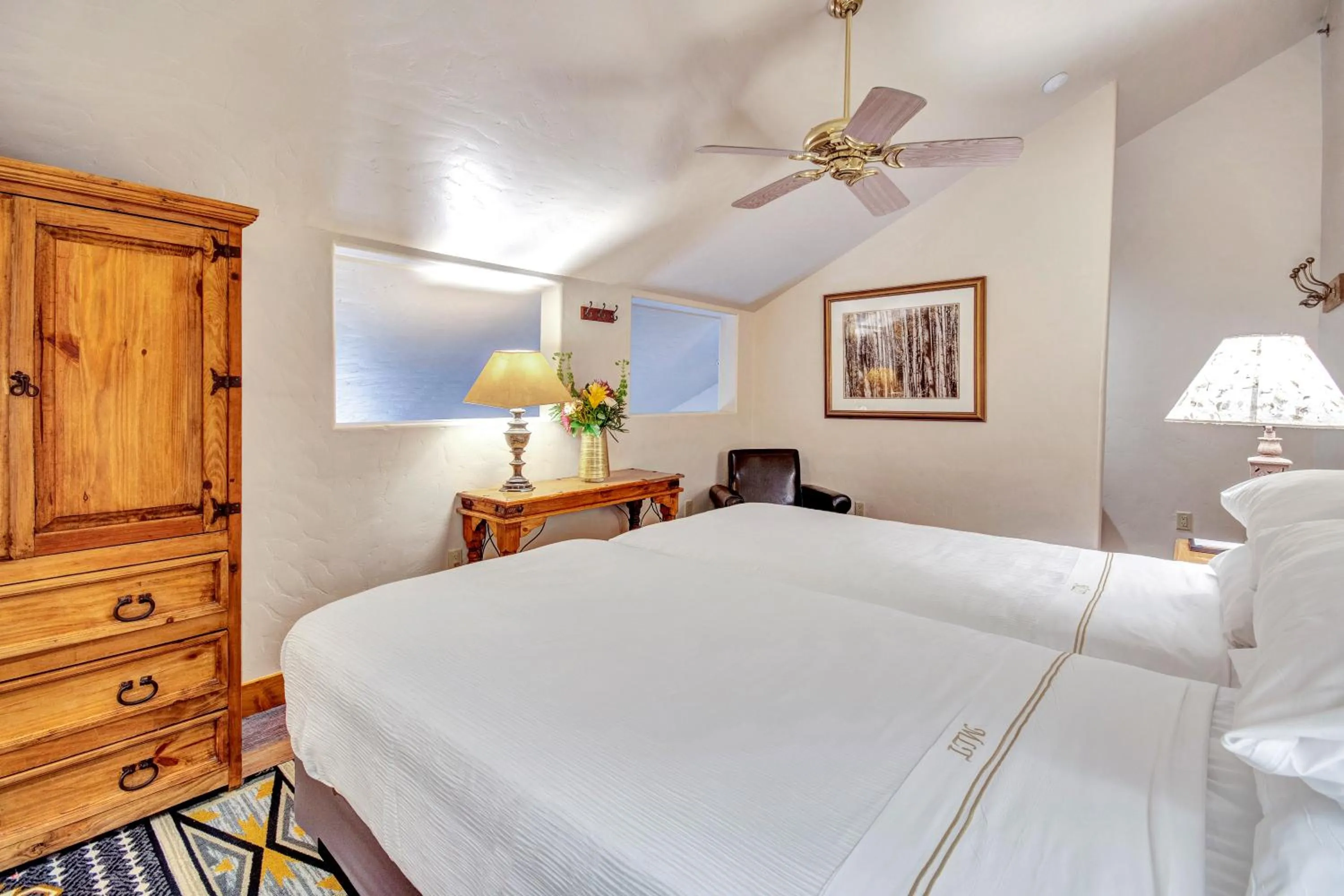 Bed in Mountain Lodge Telluride