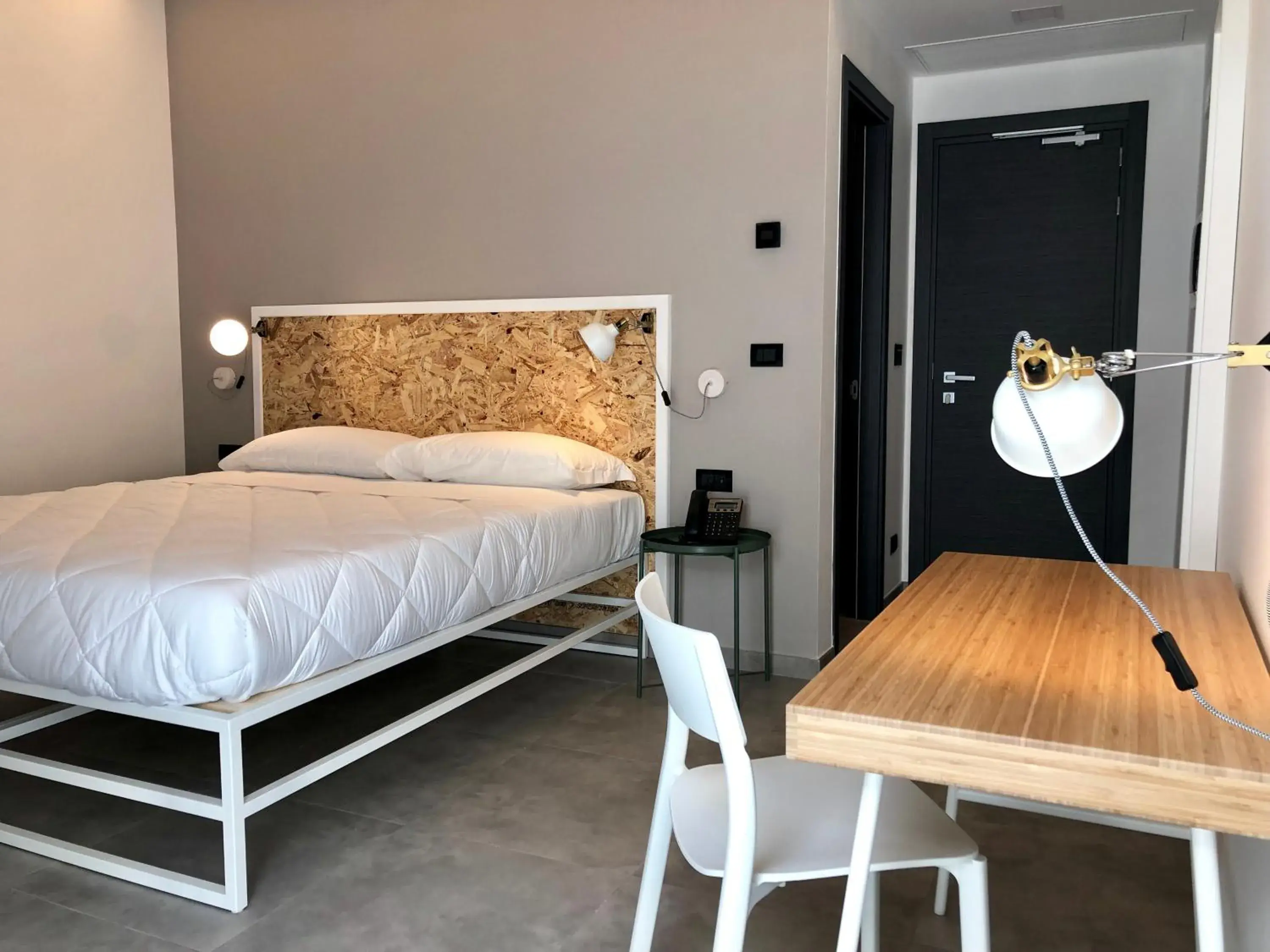 Superior Double Room Attic in Residence Hotel Moderno Superior Double Room Attic in Residence Hotel Moderno