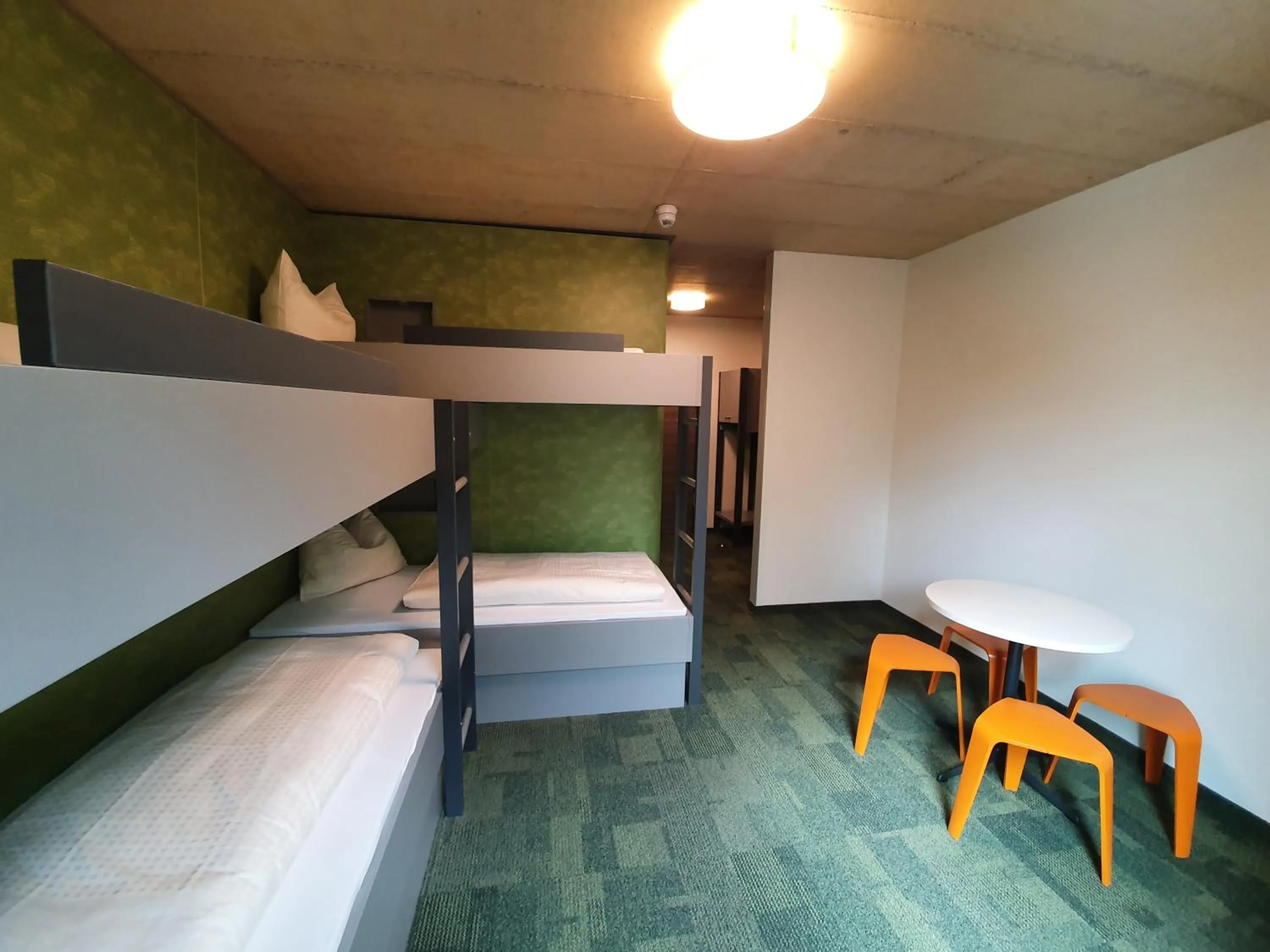 Bedroom, Bed in Jugendherberge Gemünd Vogelsang
