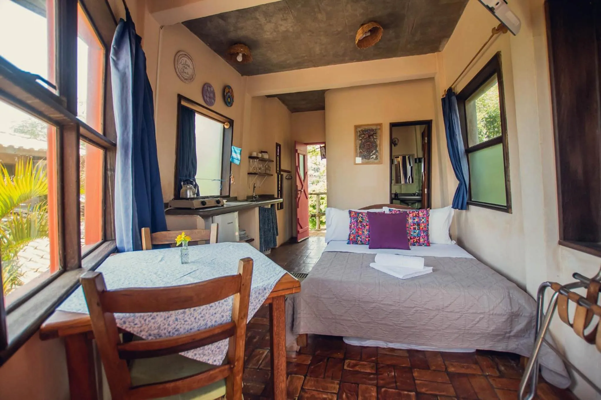 Photo of the whole room, Bed in Pousada Gopak