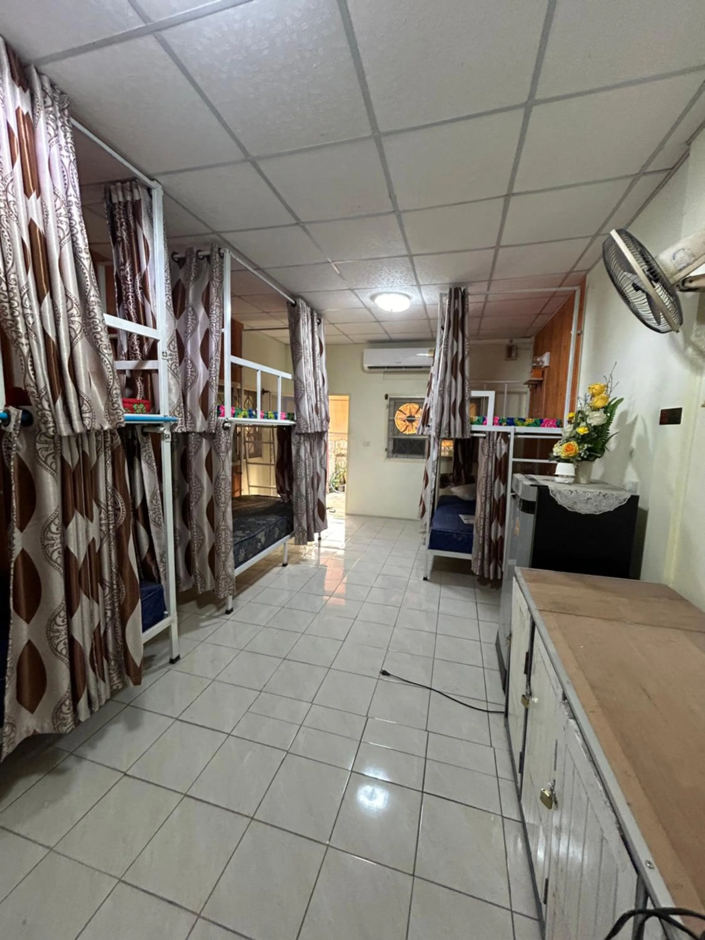 Pakchong hostel & wildlife tour