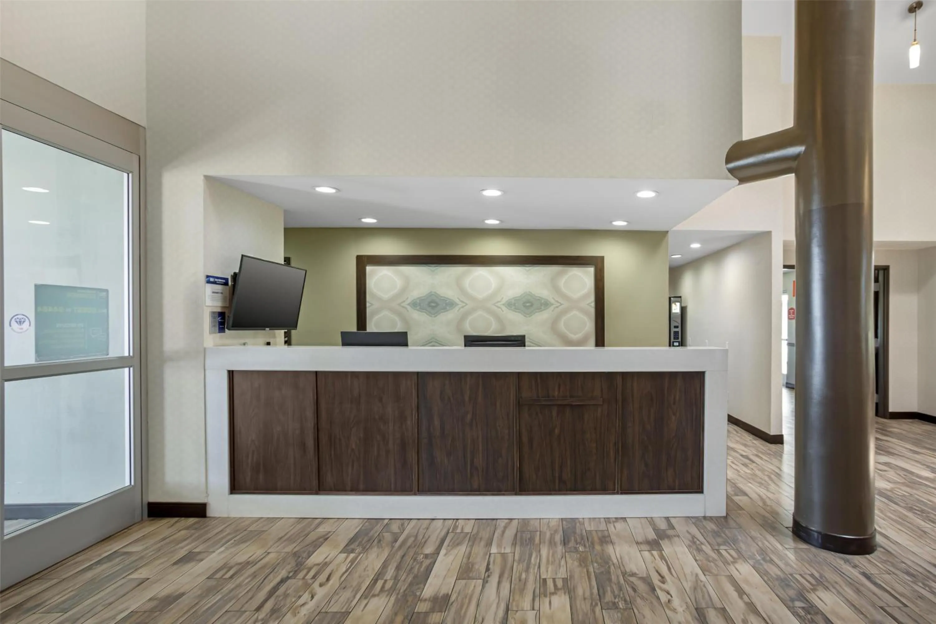 Lobby or reception in Best Western Porterville Inn