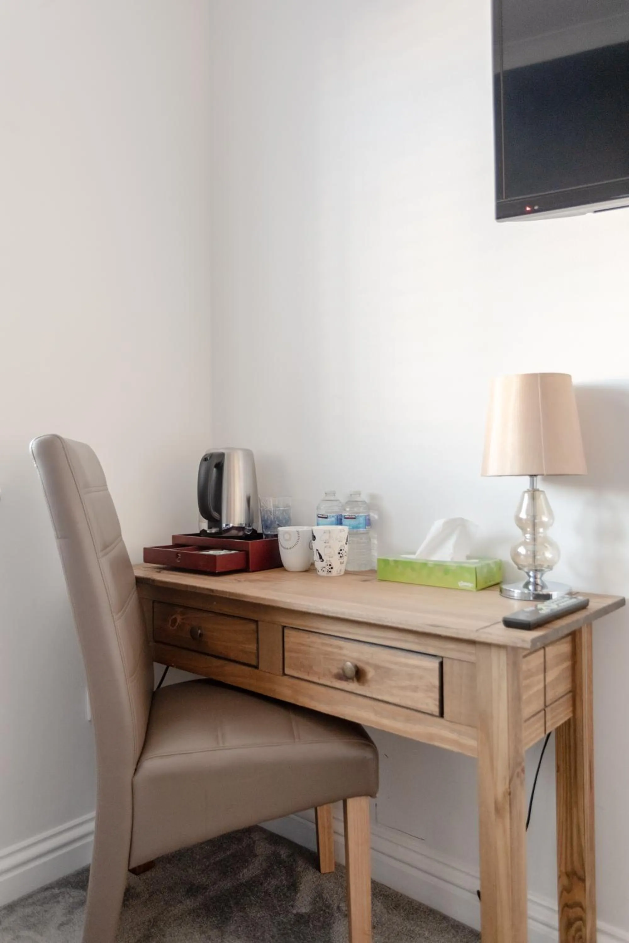 Coffee/tea facilities in Apple House Wembley