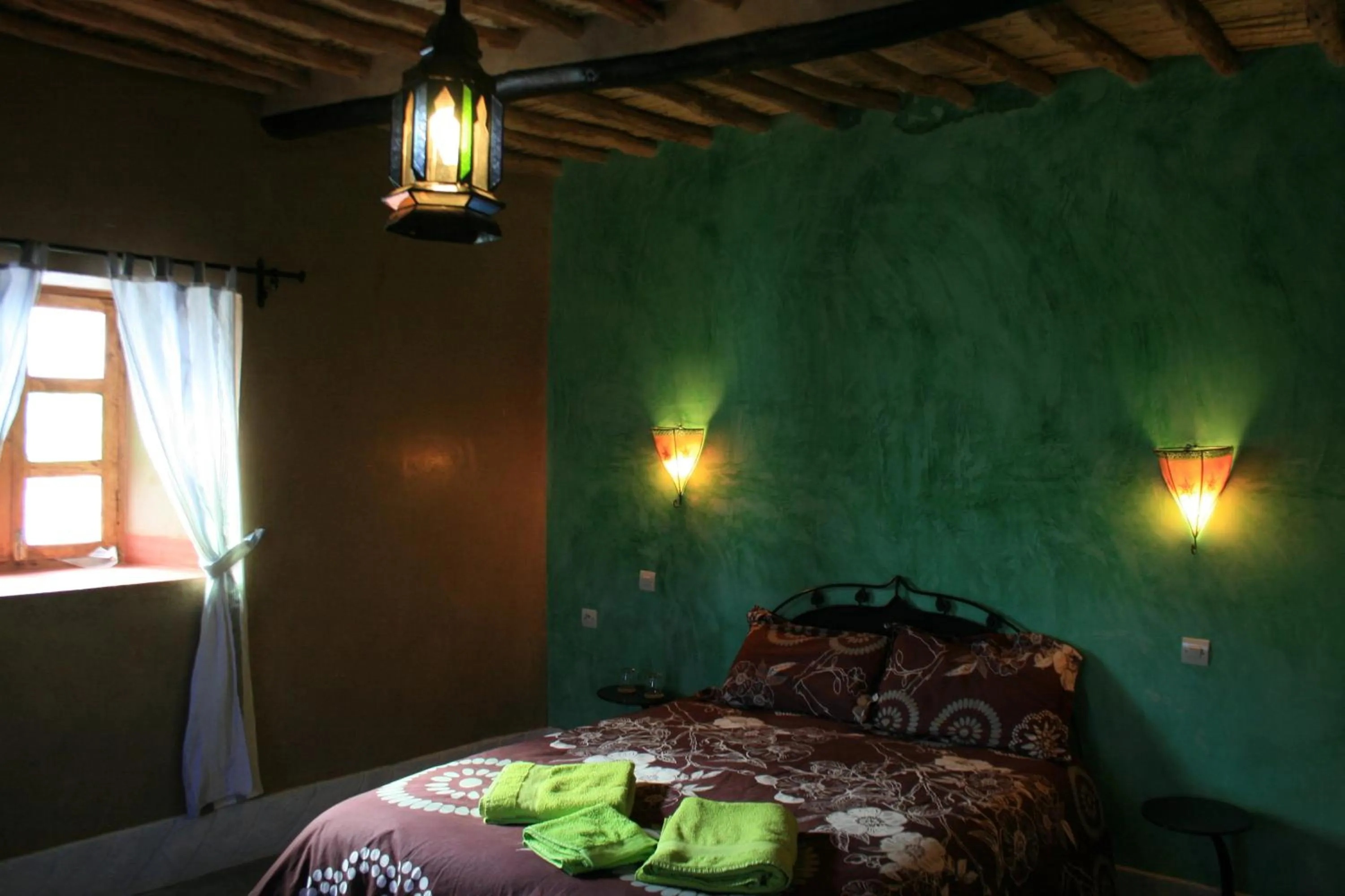 Decorative detail, Bed in kasbah 123 soleil