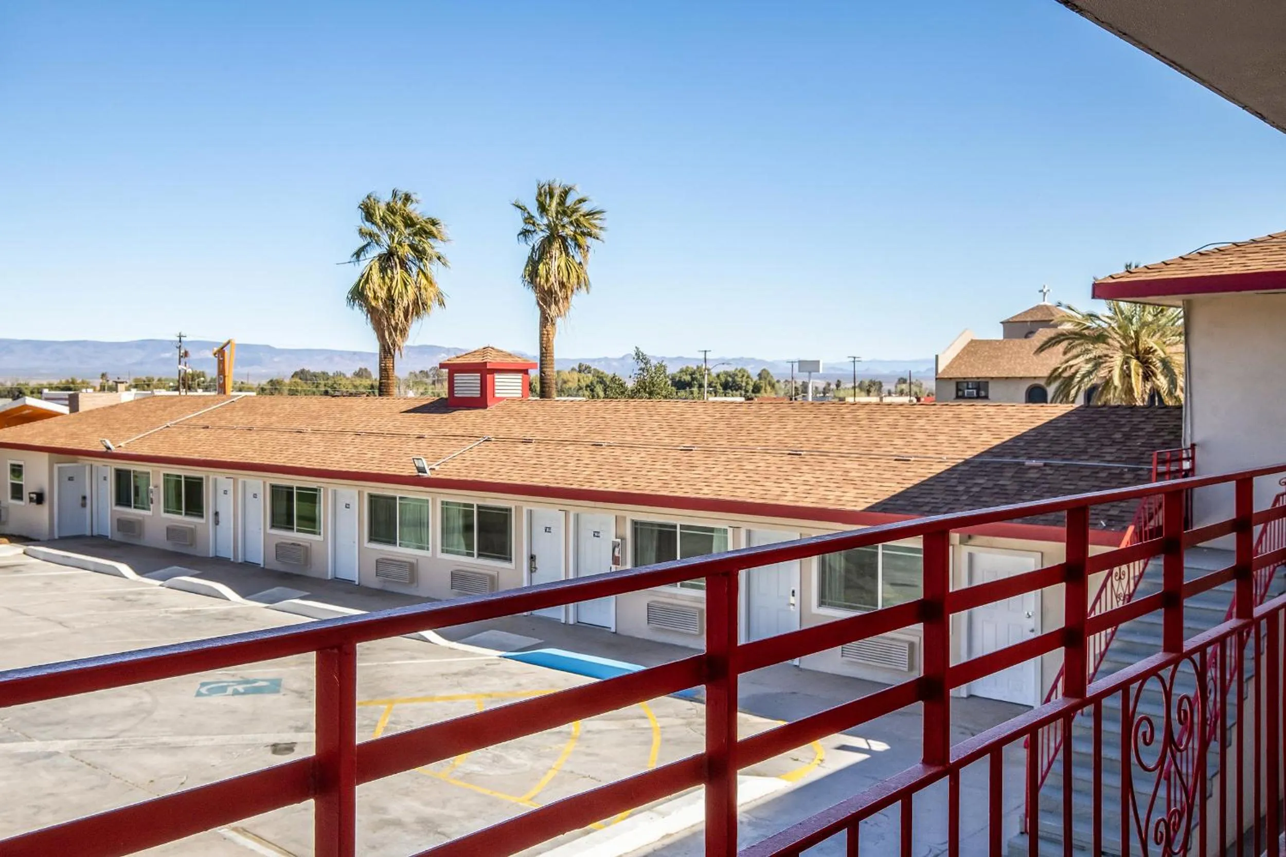 Property building in Econo Lodge Needles