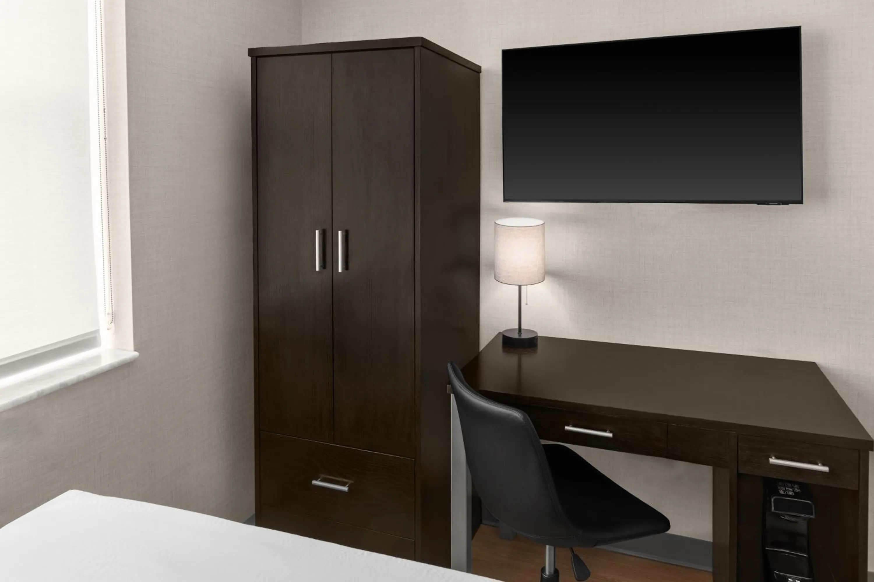 Evening entertainment in Solita Soho Hotel