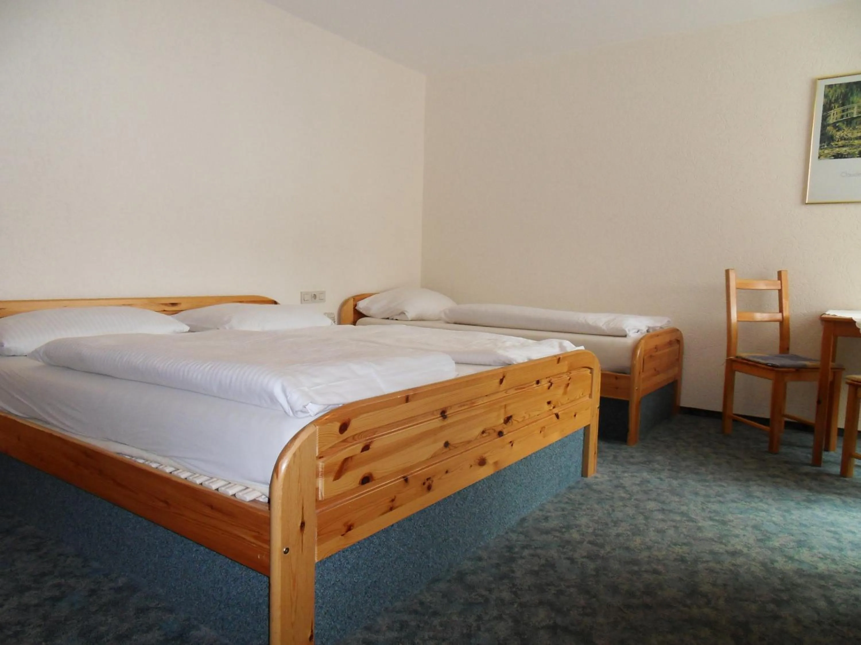 Bed in Hotel Grüner Baum