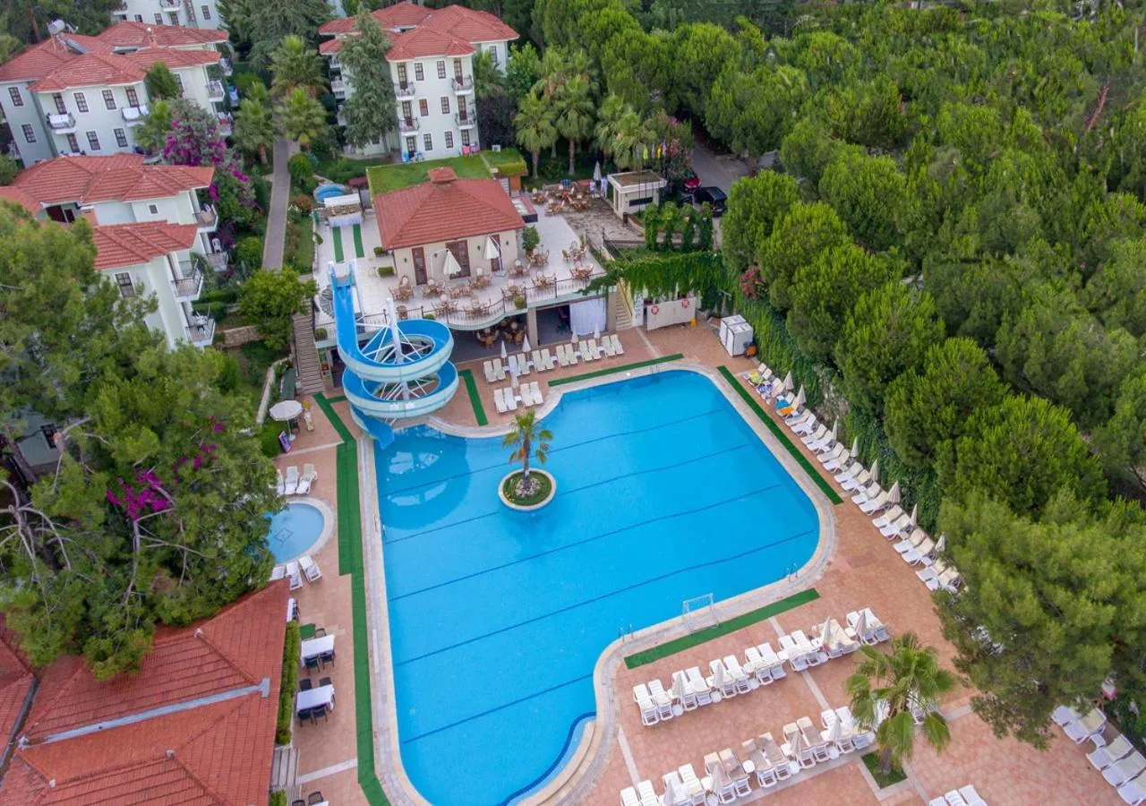 Facade/entrance in Hotel Greenland - All Inclusive