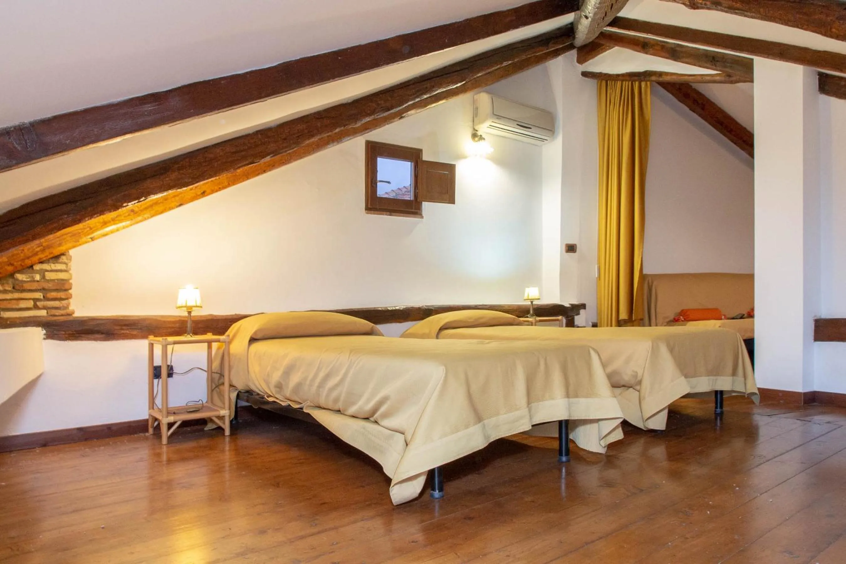 Bedroom, Bed in Donnaciccina Accomodation