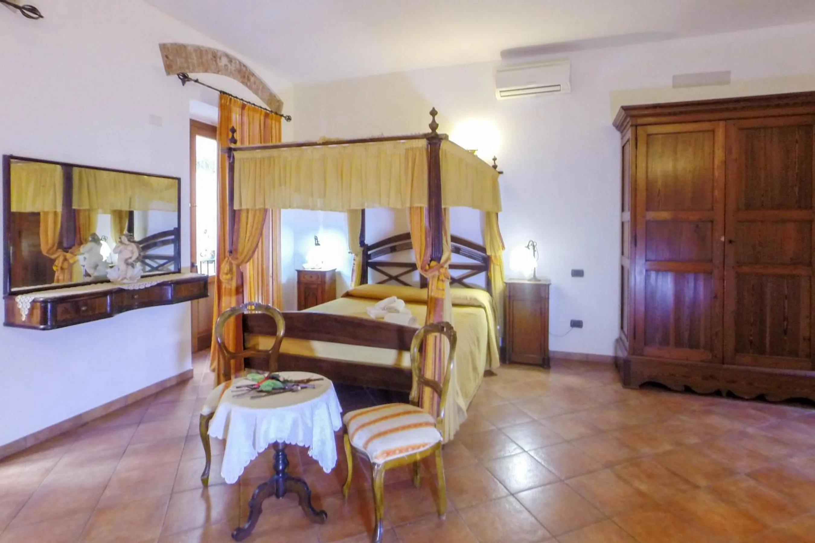 Donnaciccina Accomodation