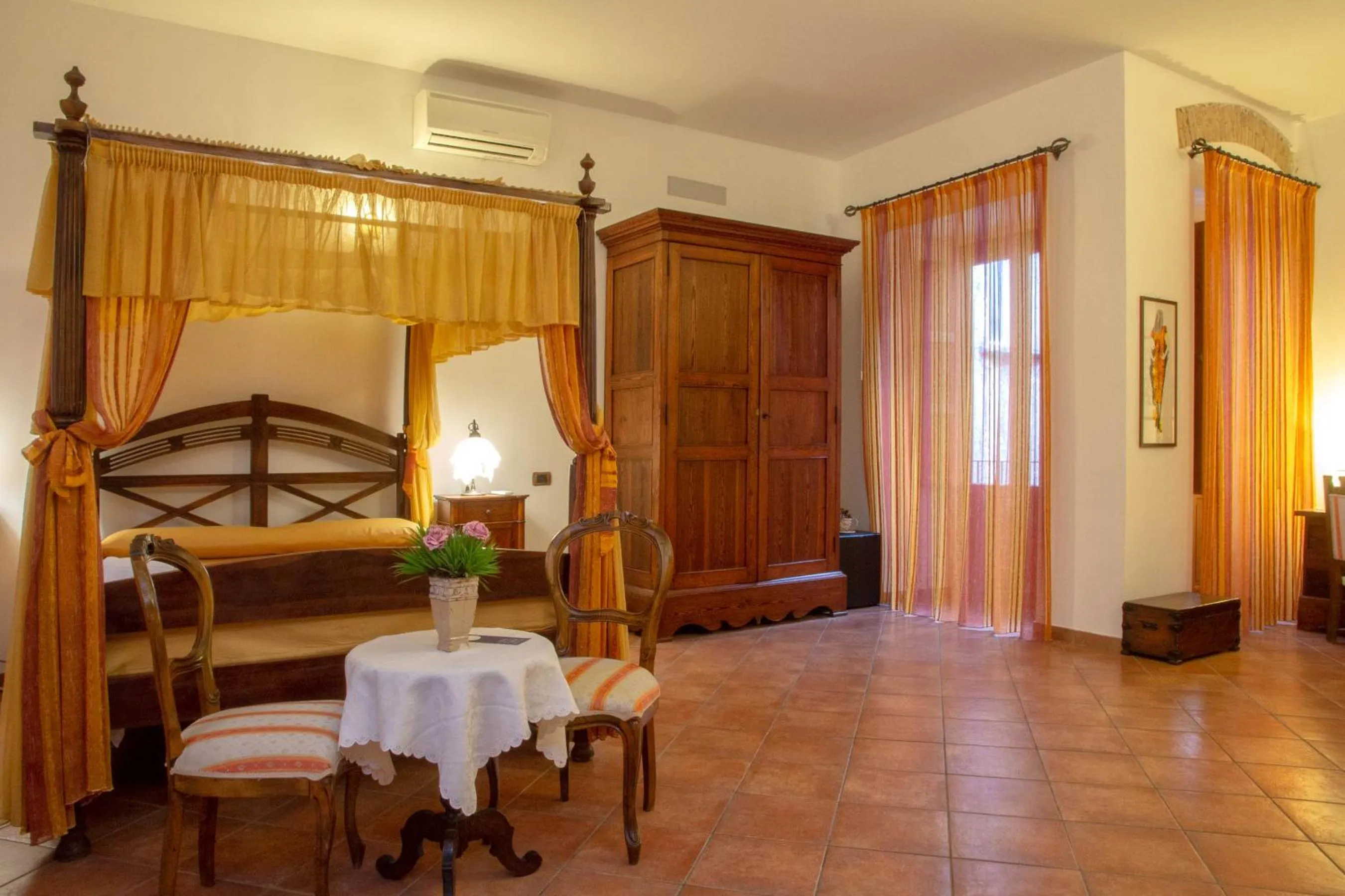 Donnaciccina Accomodation