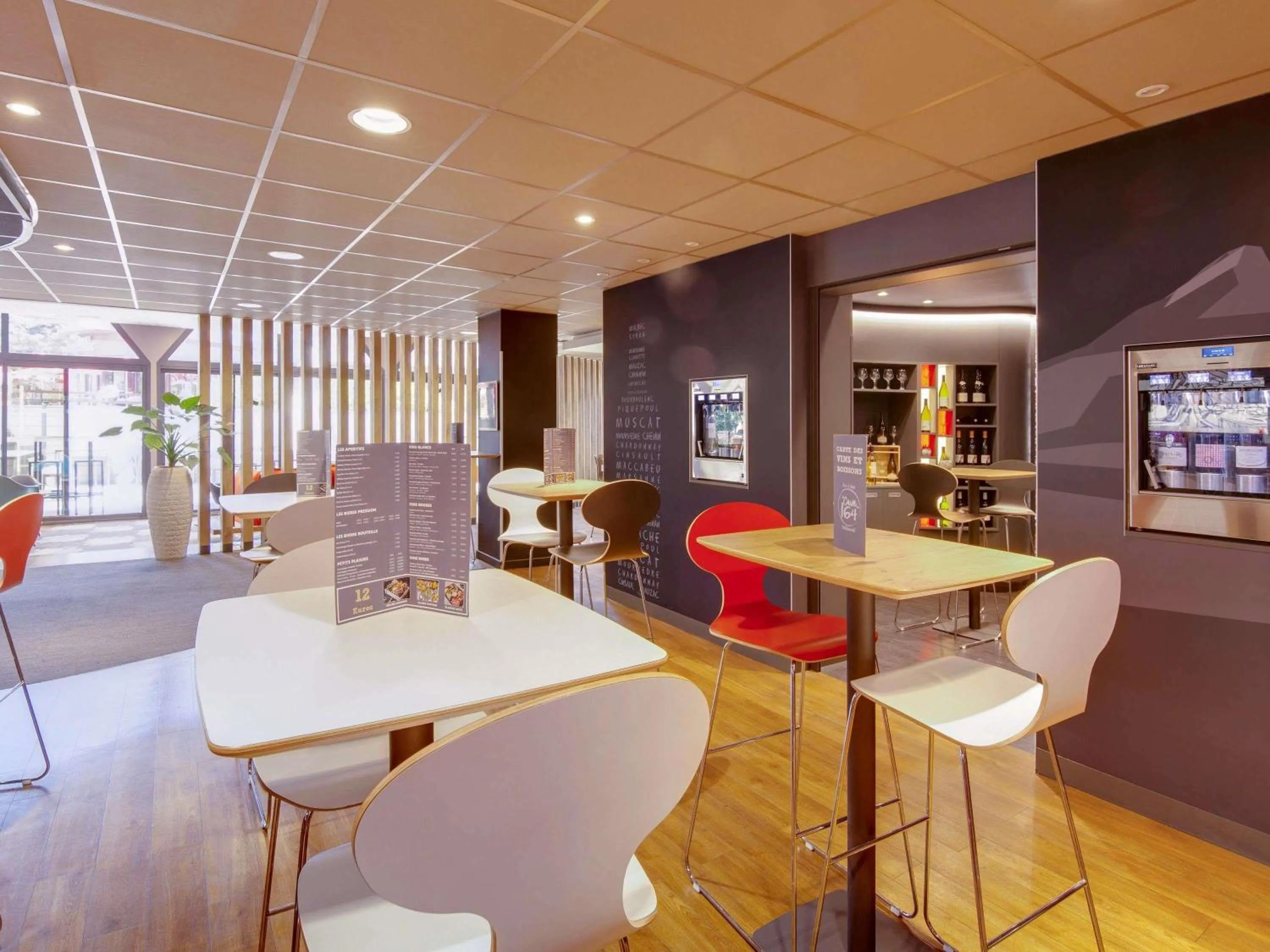 Restaurant/places to eat in ibis Montpellier Sud