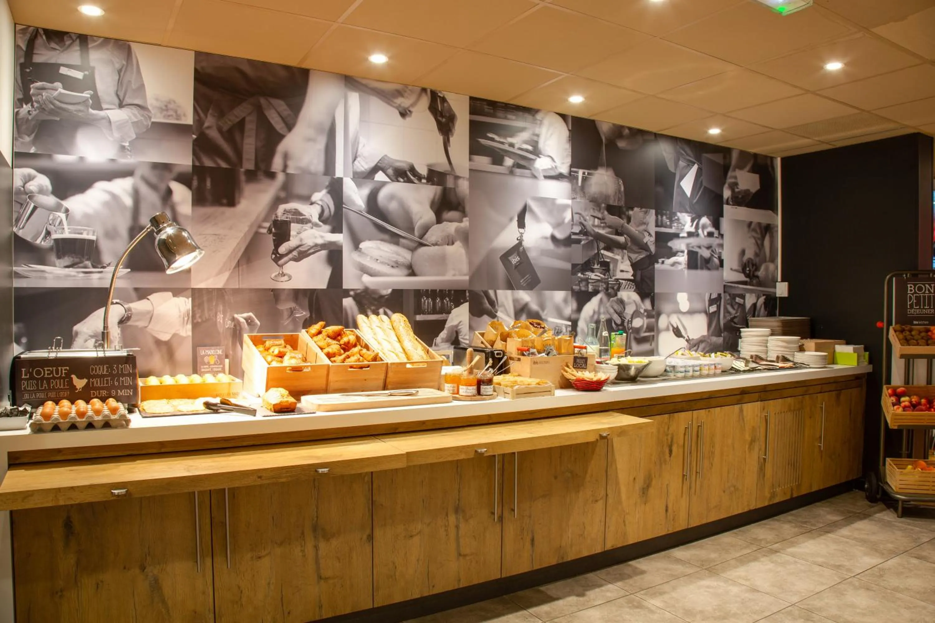 Restaurant/places to eat in ibis Montpellier Sud