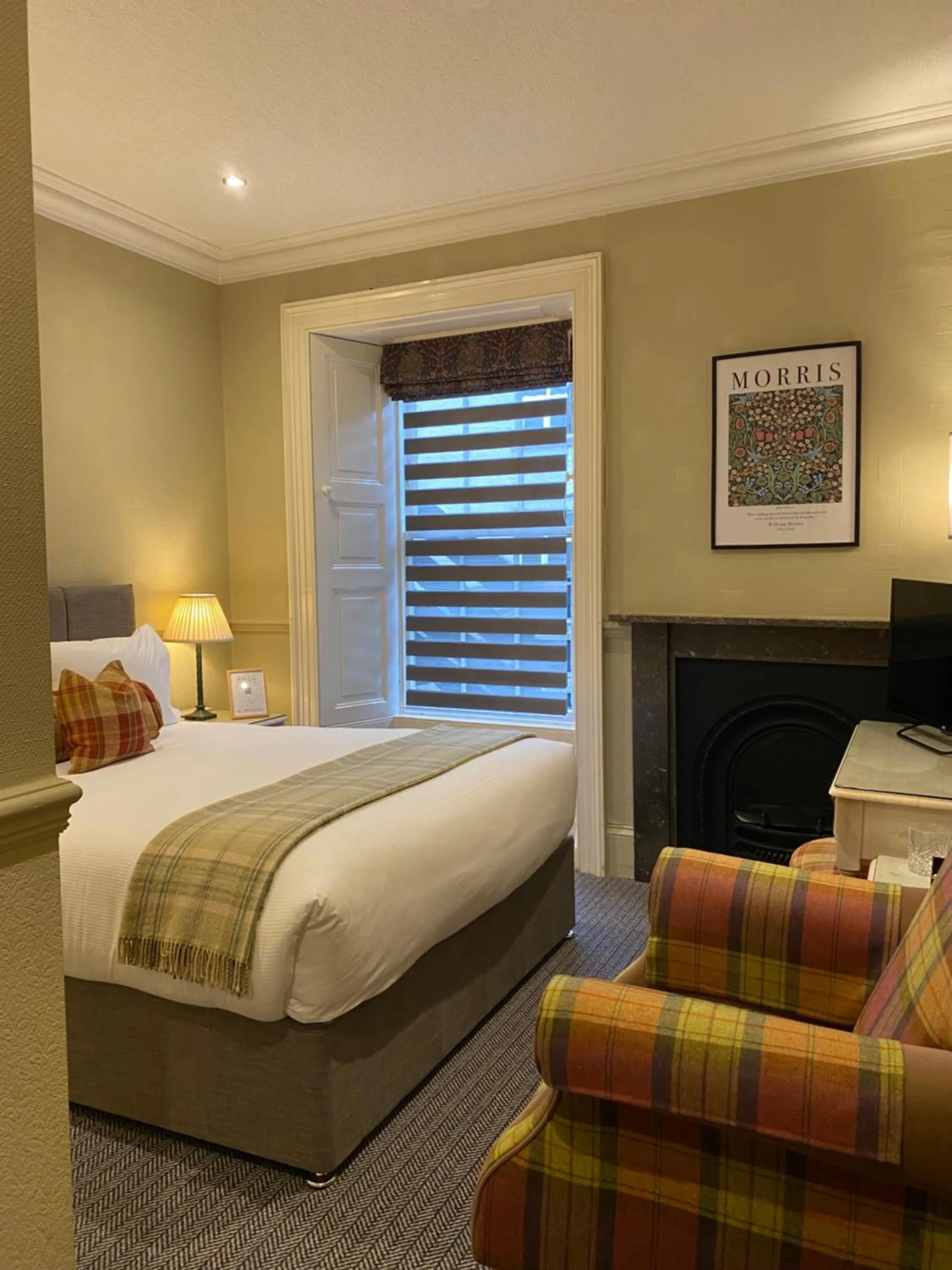 Bedroom, Bed in Middle House - Wensleydale, Yorkshire Dales