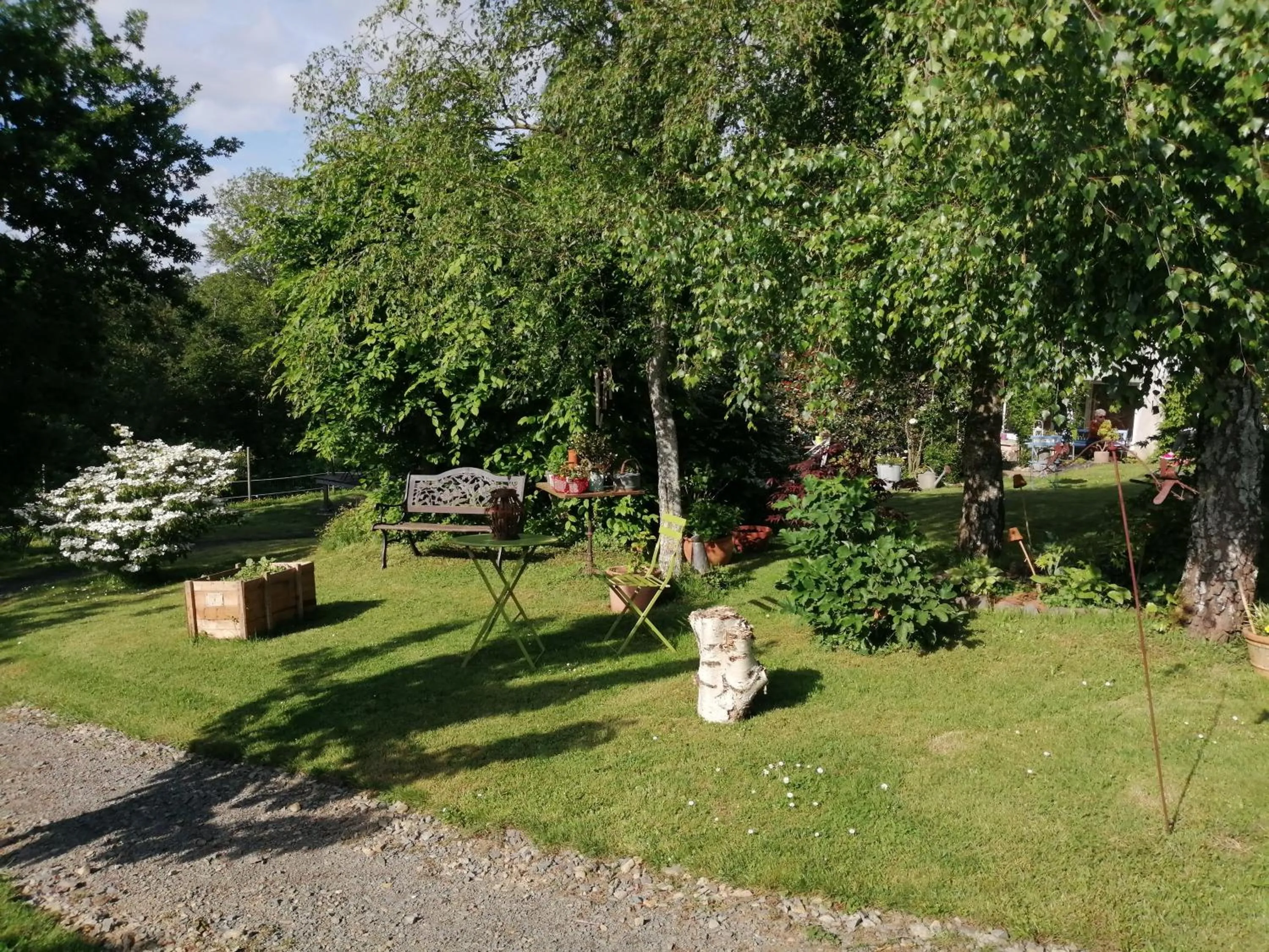Garden in Maison d'hôtes Les Vallées