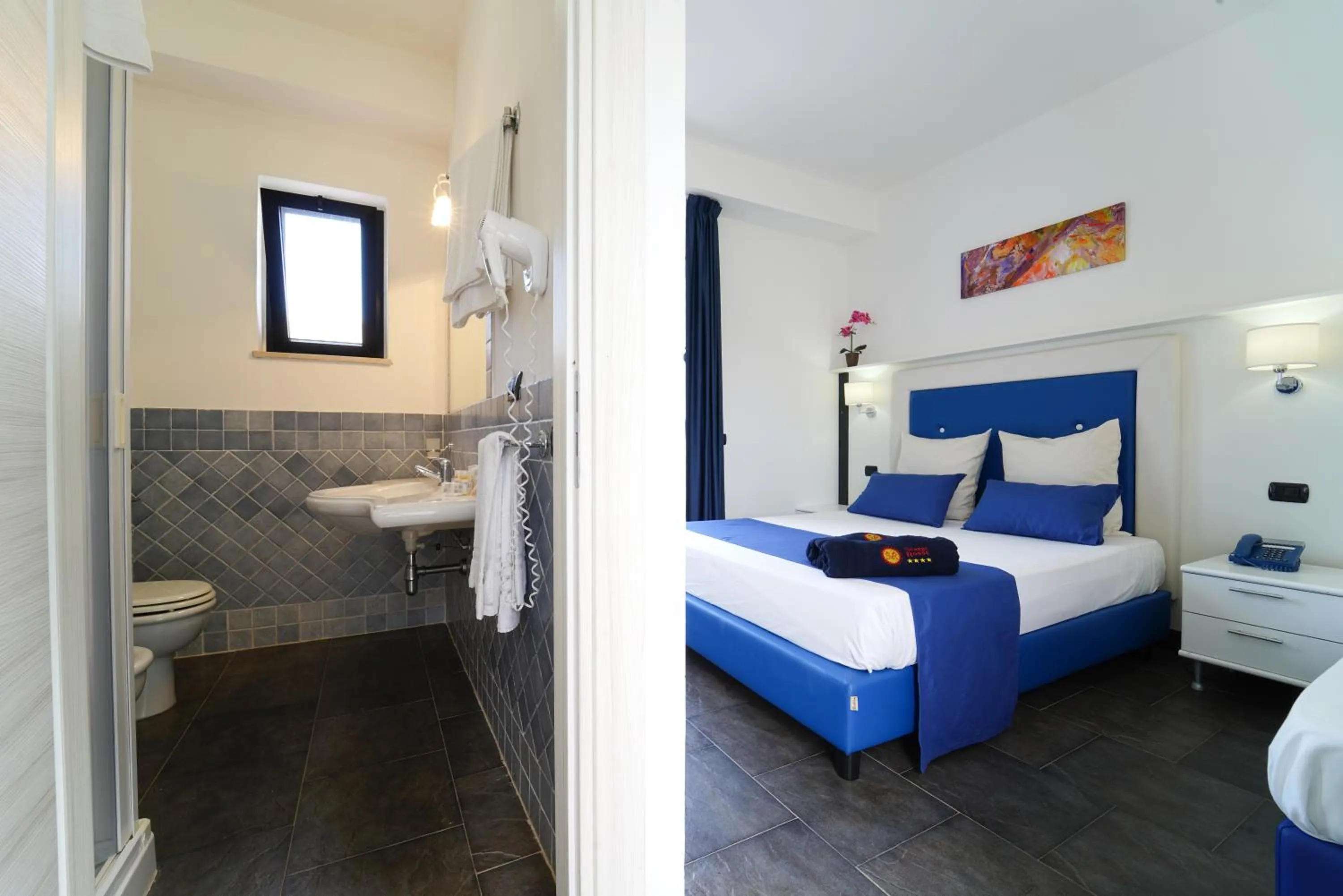 Toilet, Bed in Villaggio Spiagge Rosse