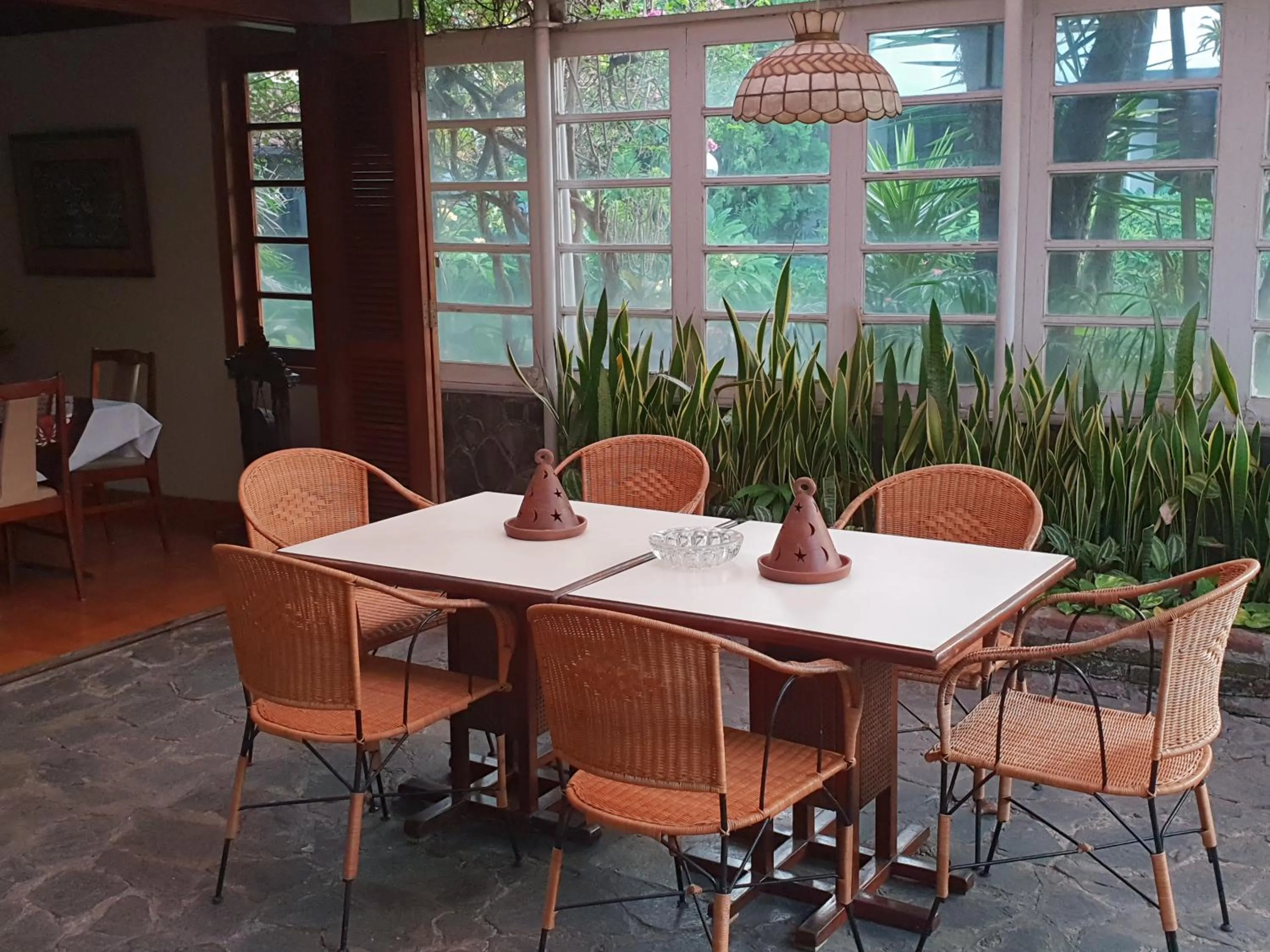 Restaurant/places to eat in Hotel Bumi Asih Gedung Sate Bandung