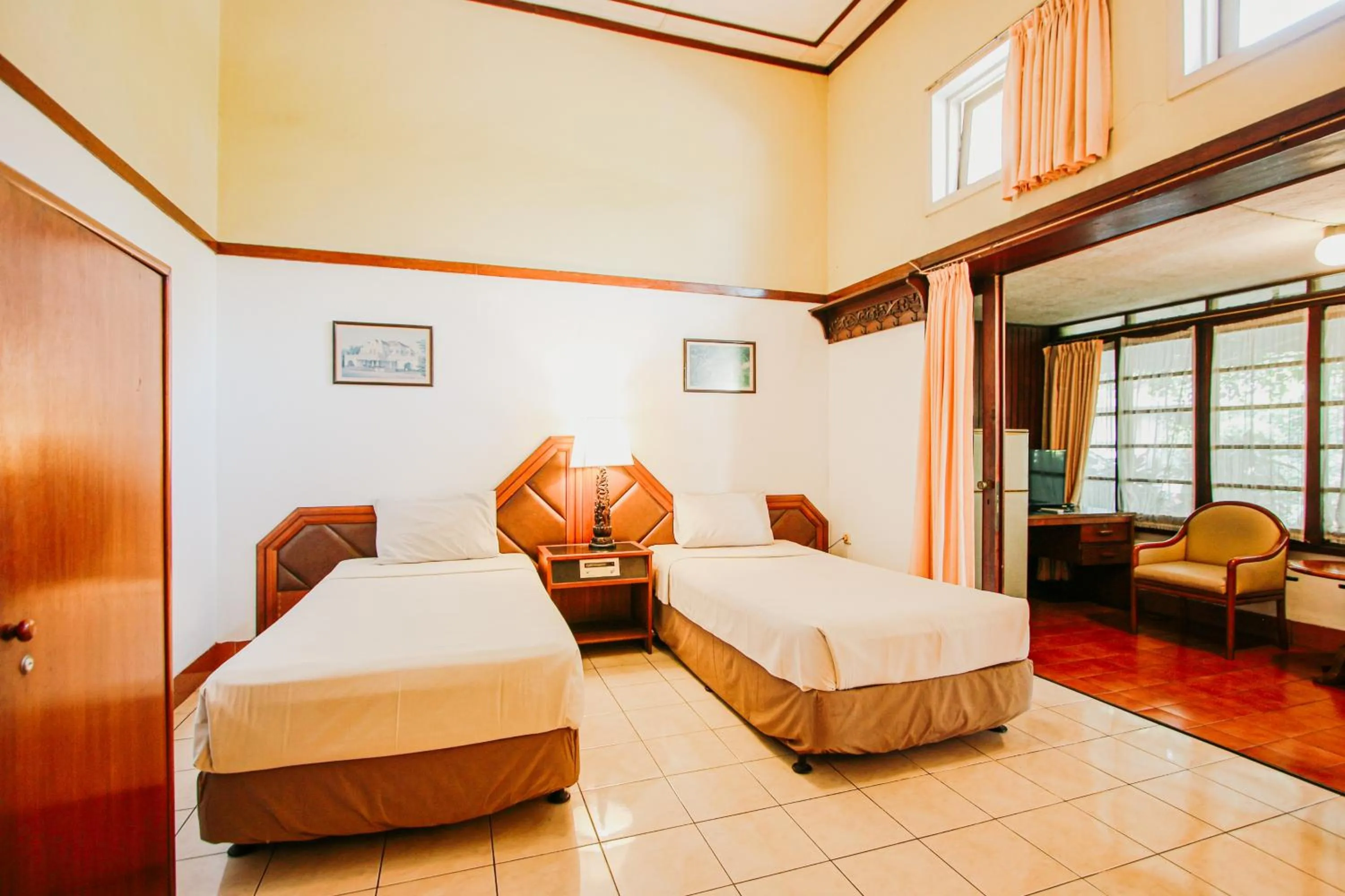 Bed in Hotel Bumi Asih Gedung Sate Bandung