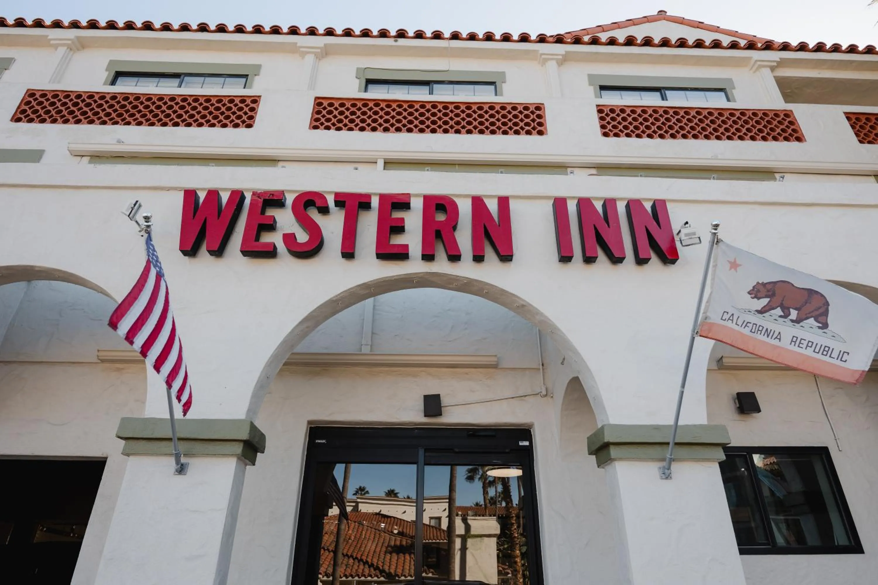 Facade/entrance in Old Town Western Inn