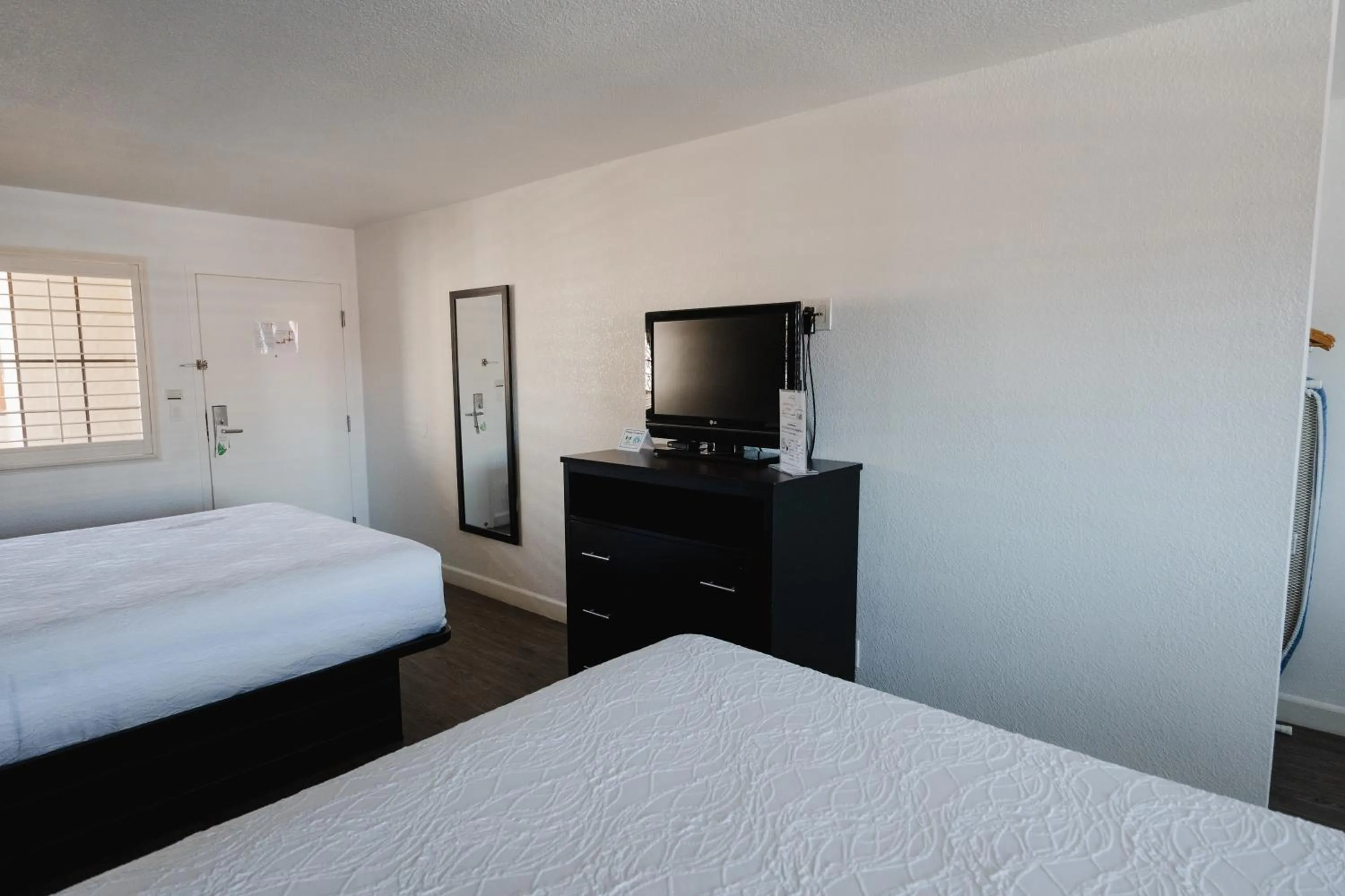 TV and multimedia, Bed in Old Town Western Inn