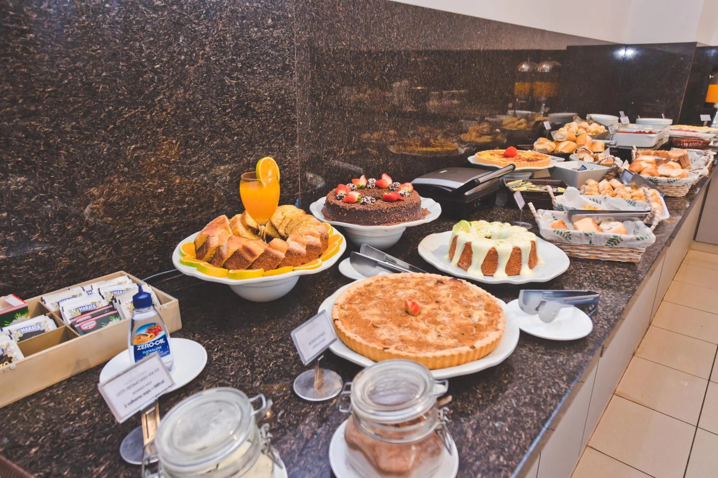 Breakfast in Gran Hotel Morada do Sol