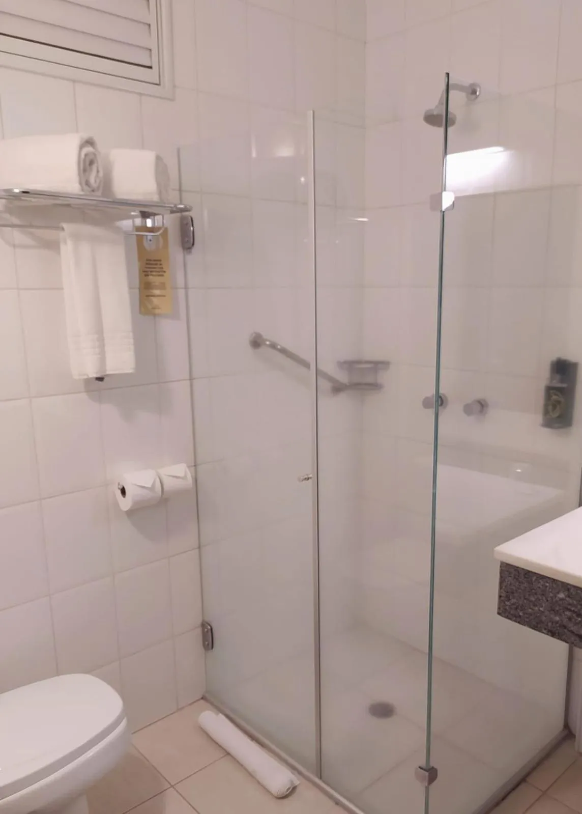 Bathroom in Transamerica Araraquara