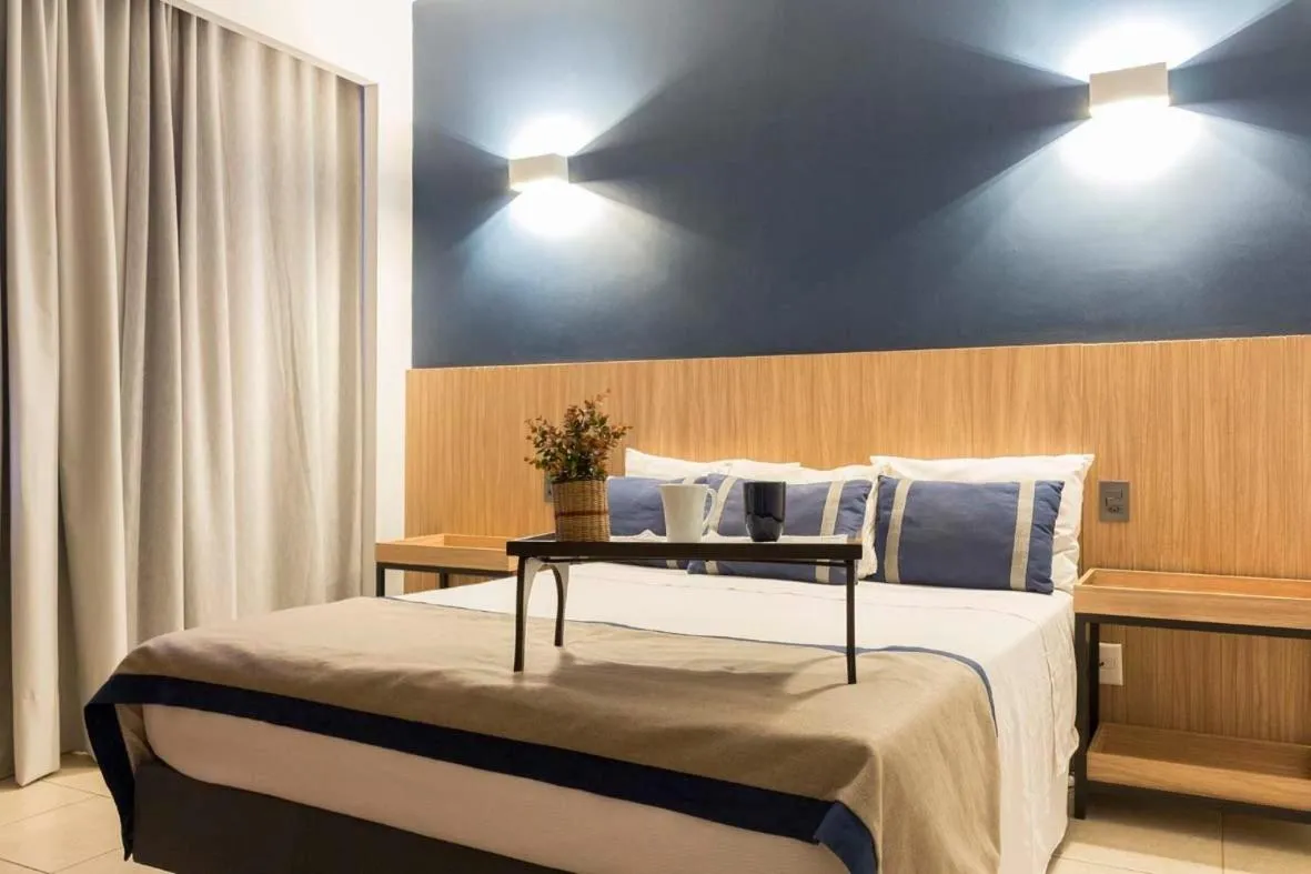 Photo of the whole room, Bed in Transamerica Araraquara