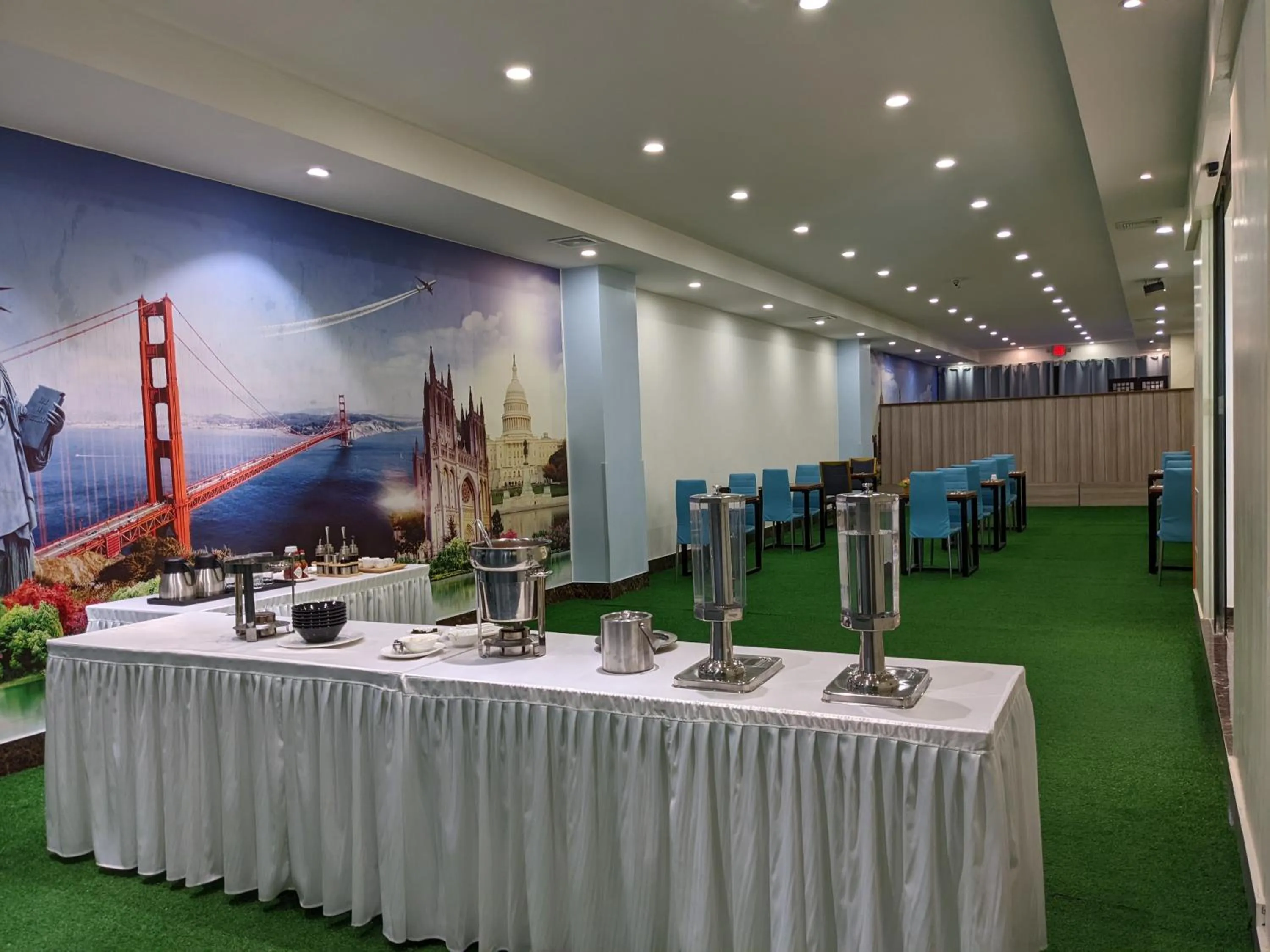 Breakfast in Hotel Americano