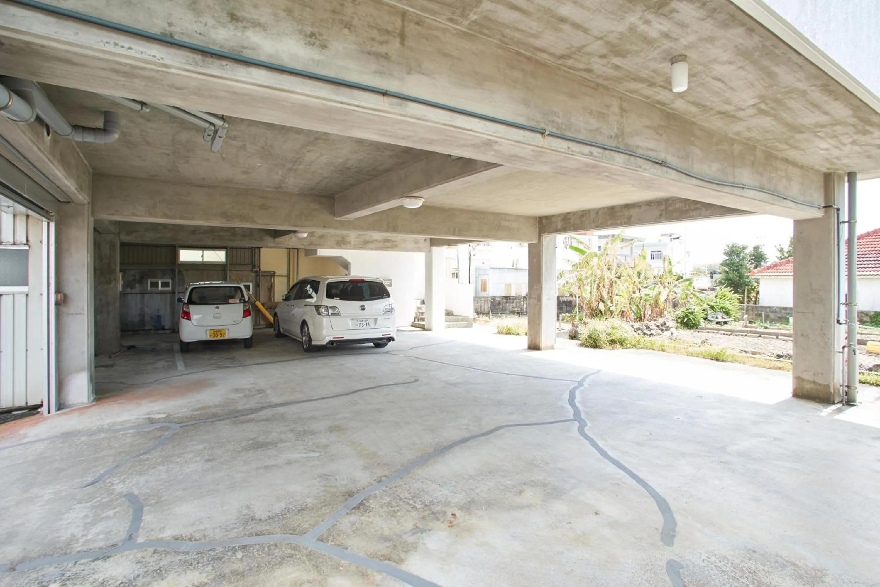 Parking in Wind Henza