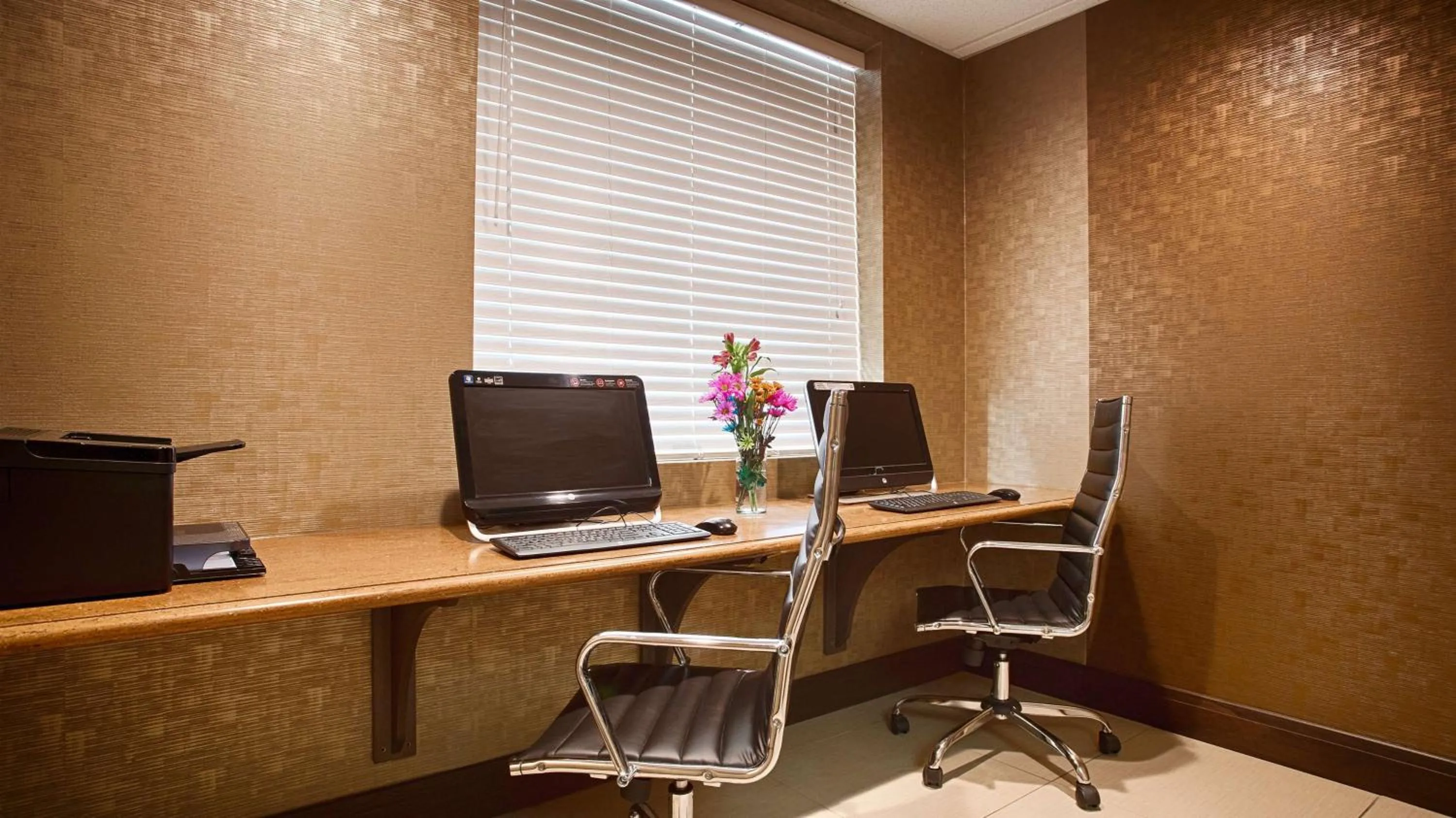 On site in Best Western Inn Buffalo Airport