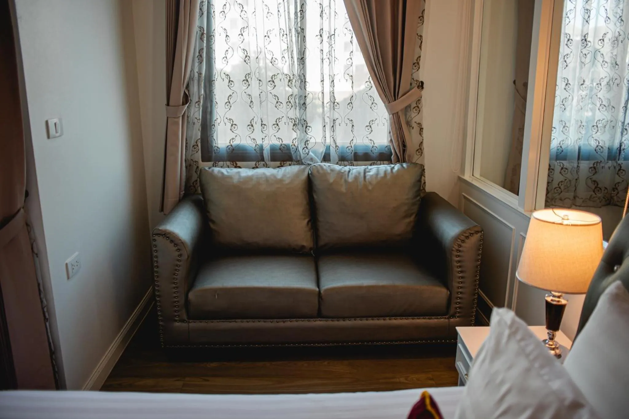 Photo of the whole room in Banbua Grand Udon