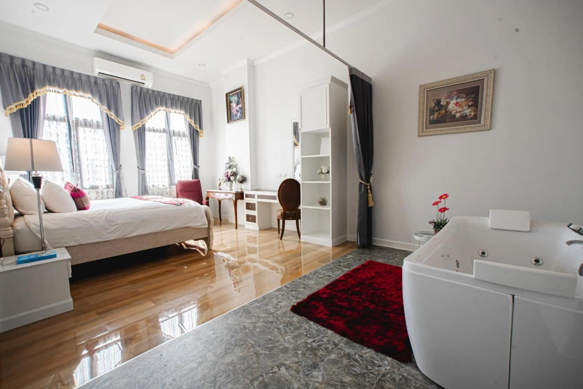 Bedroom, Bed in Banbua Grand Udon