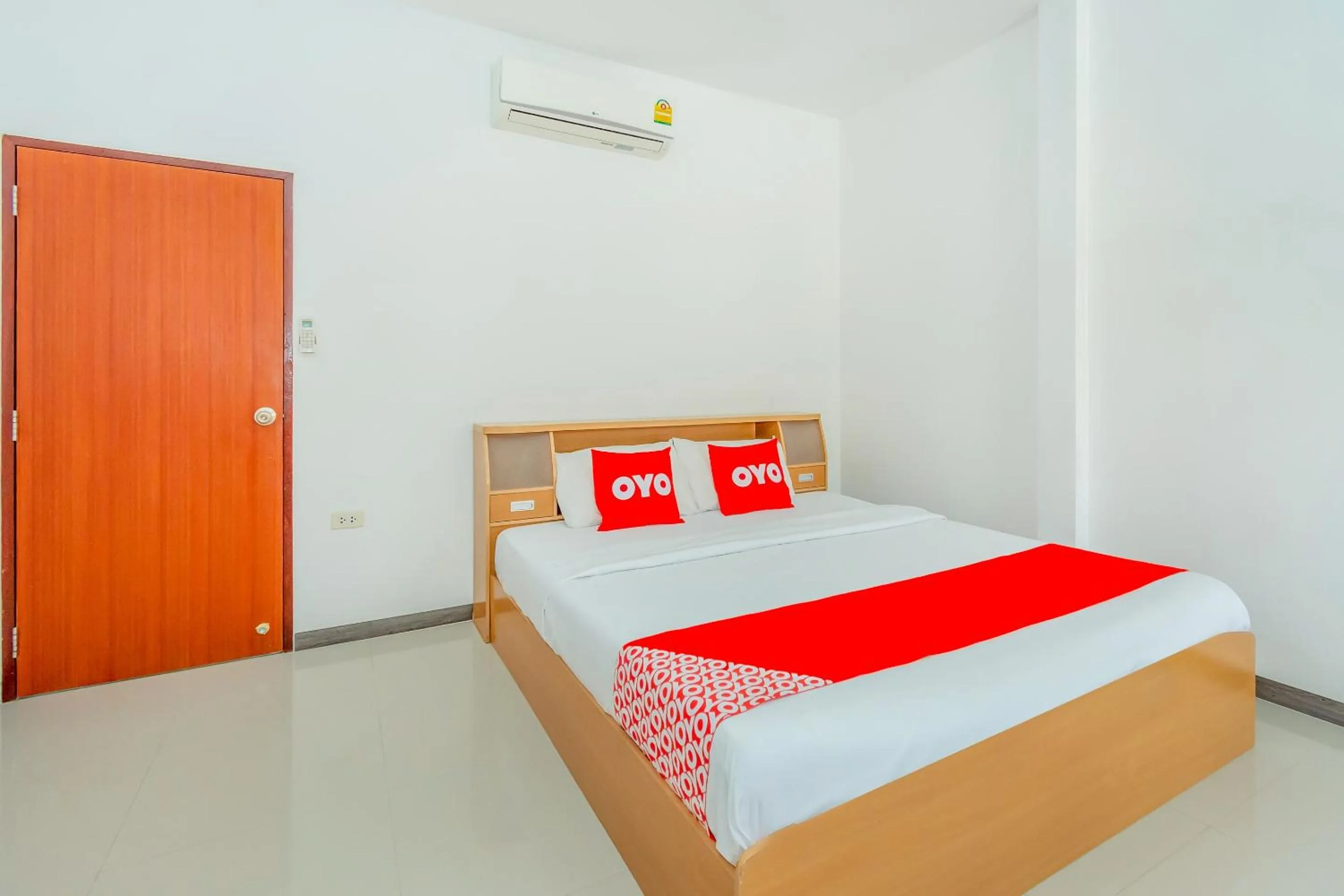 Bedroom, Bed in Billabong Resort Cha Am