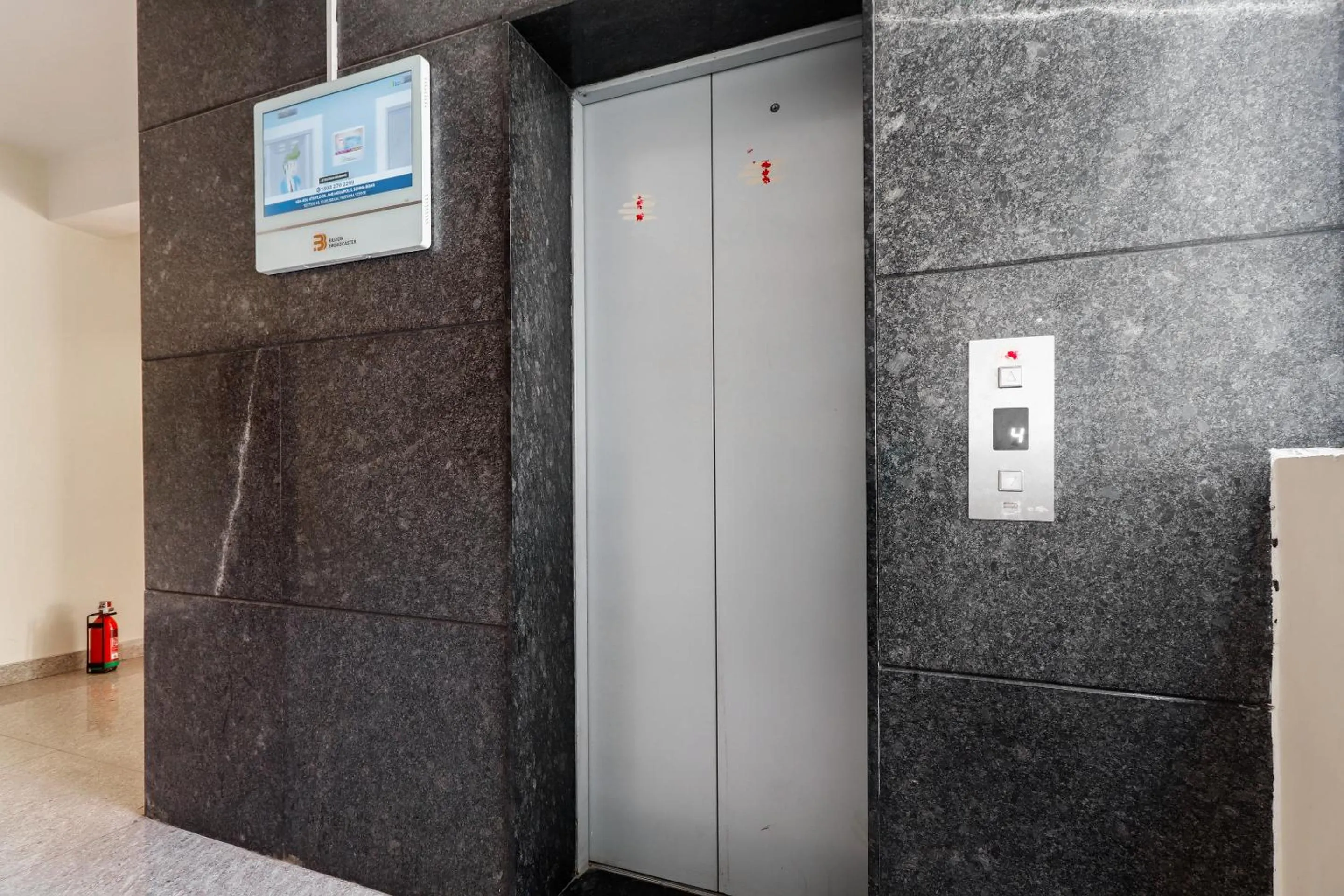 Lobby or reception in GN Collection O Near Rajajinagar Industrial Estate