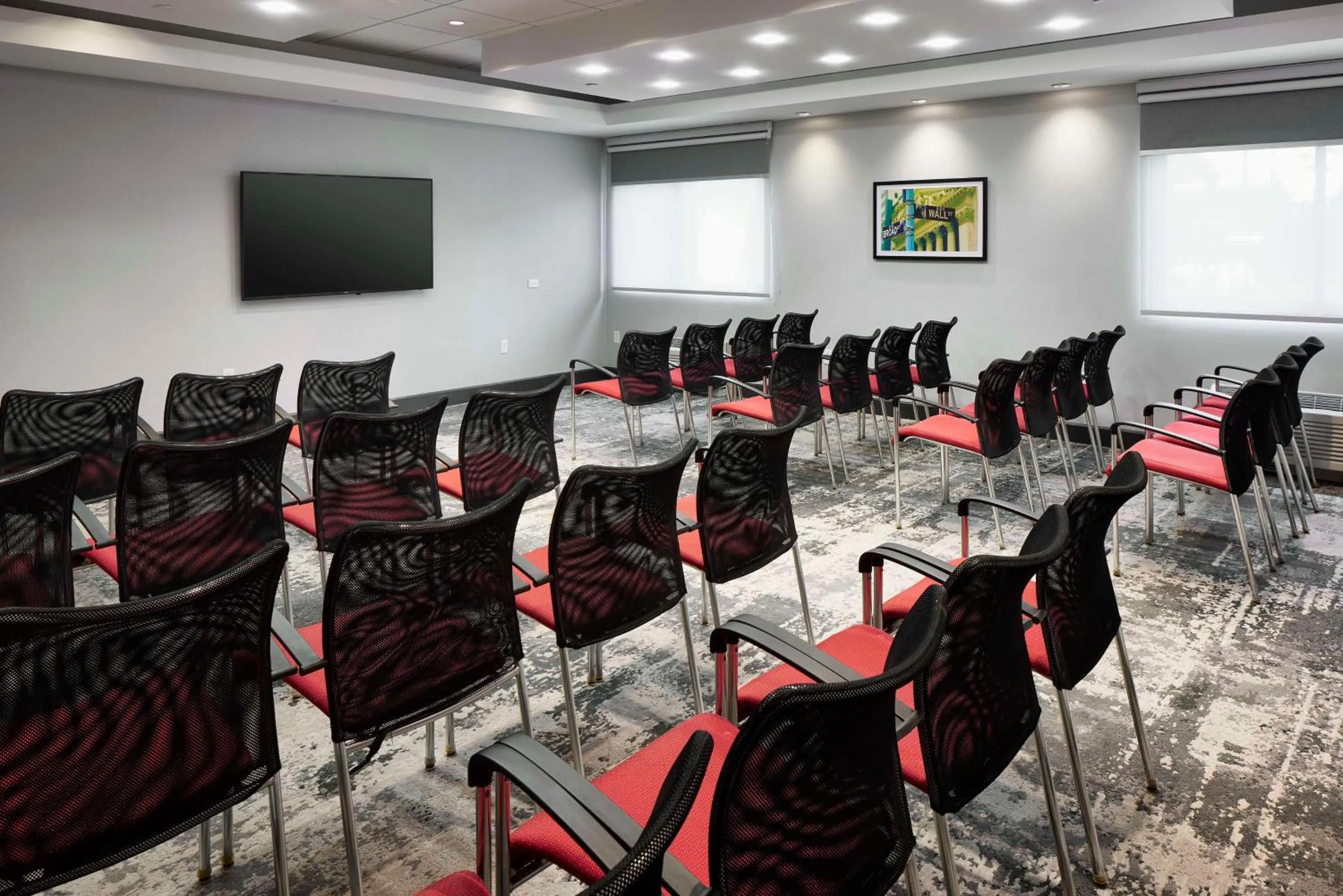 Meeting/conference room in Hampton Inn Newark Airport