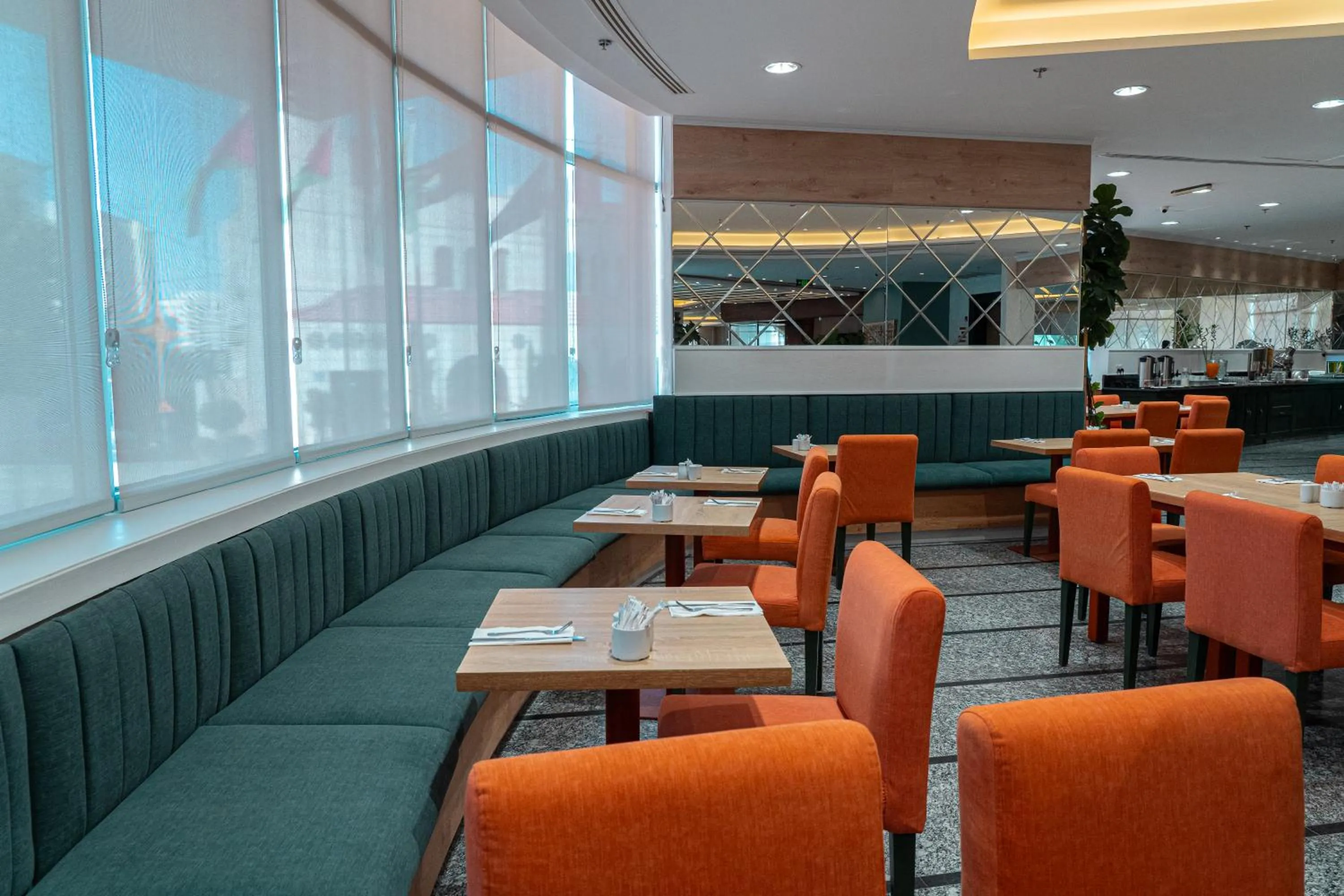 Restaurant/places to eat in La Casa Hotel Amman by FHM