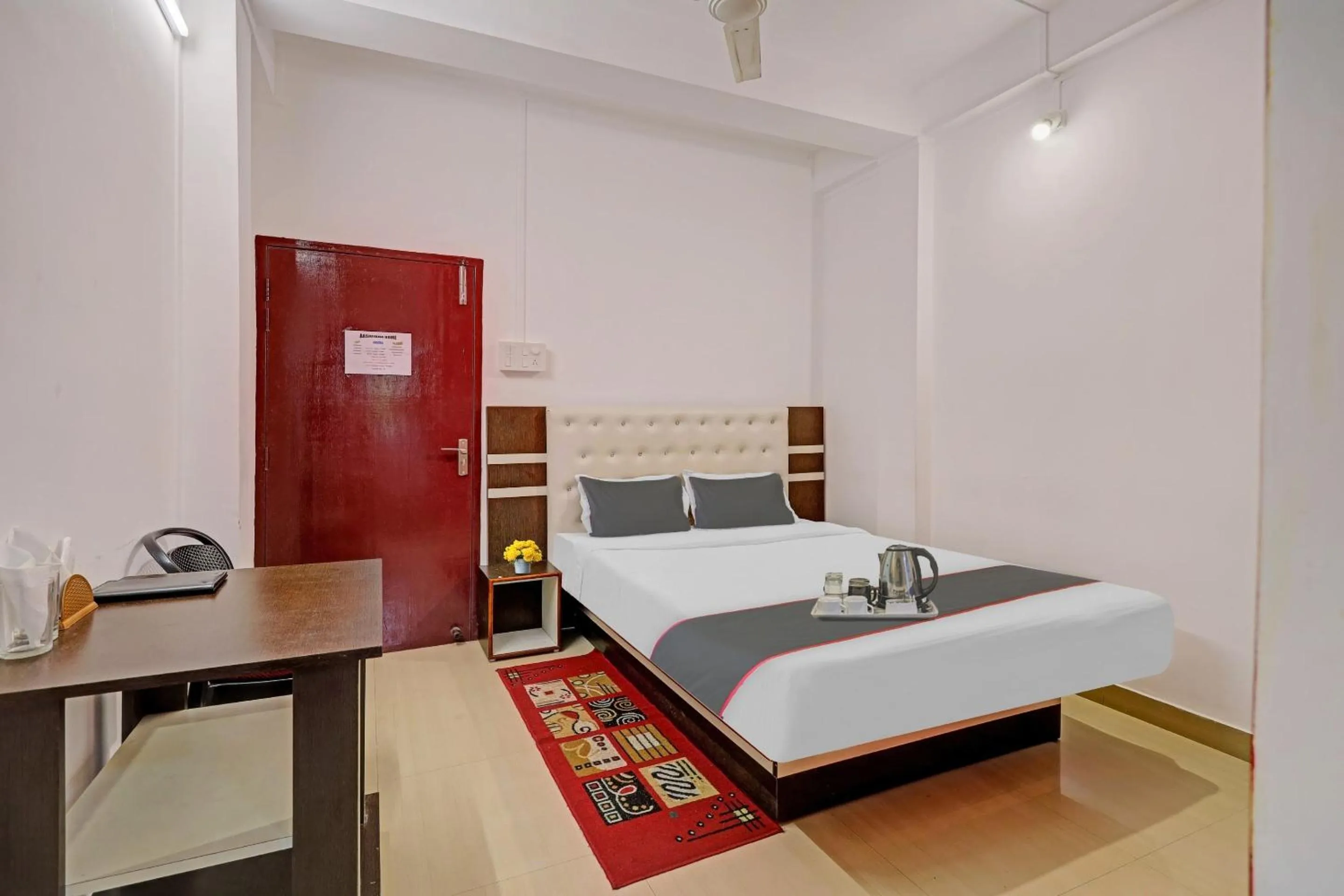 Bedroom, Bed in Hotel O Aashiyana Home