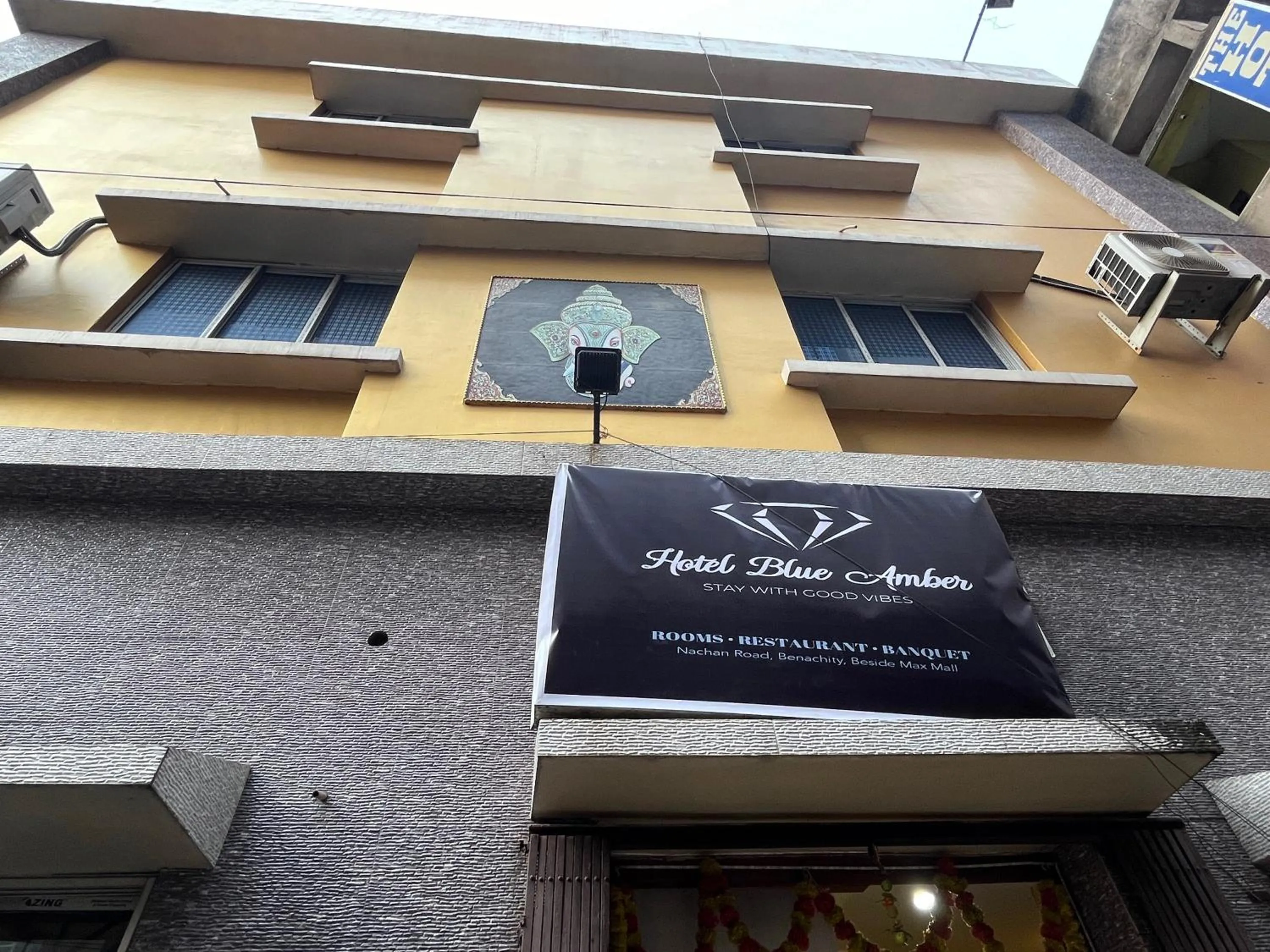 Facade/entrance in Hotel O The amber