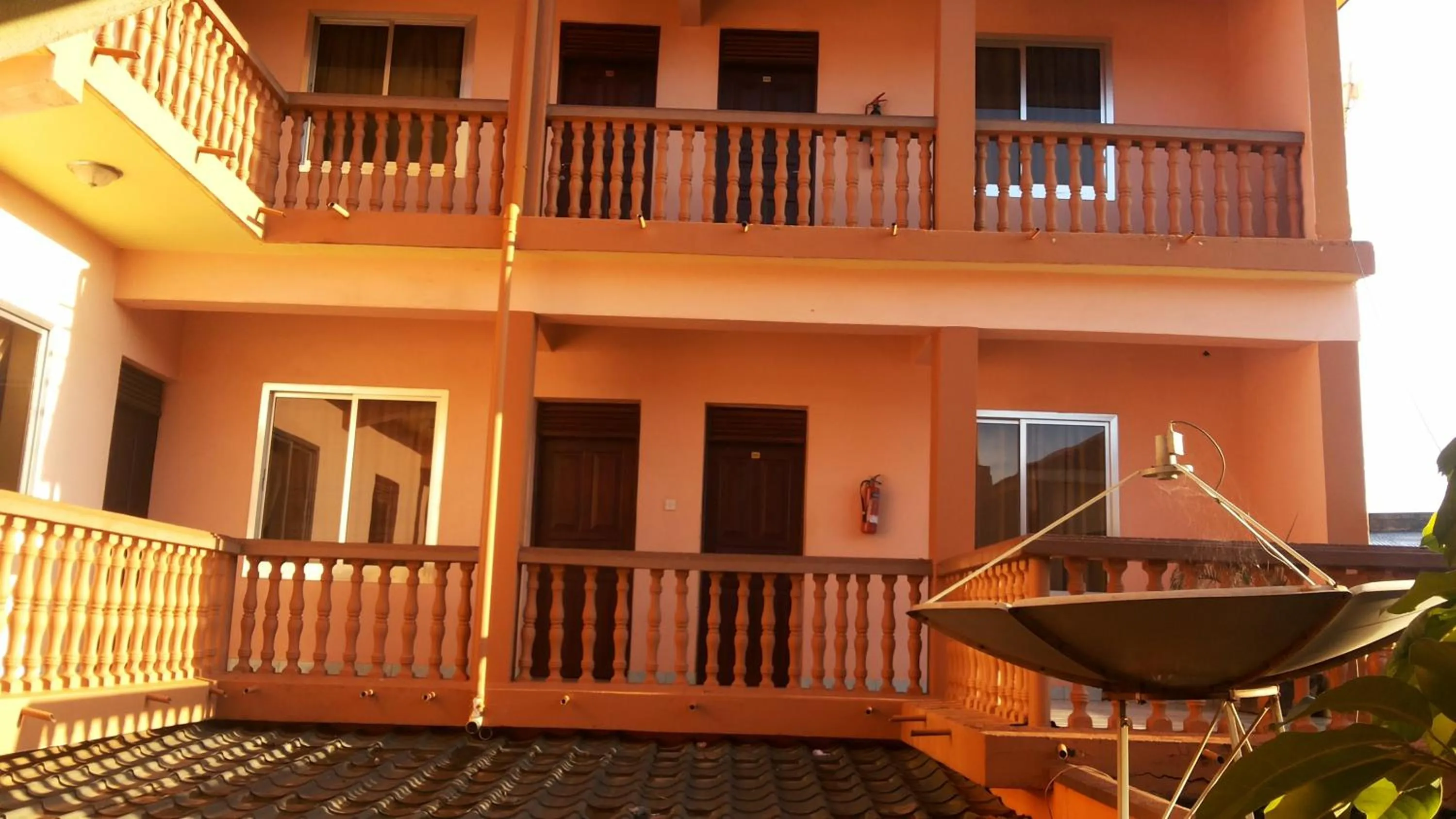 Property building in DaysInn Hotel