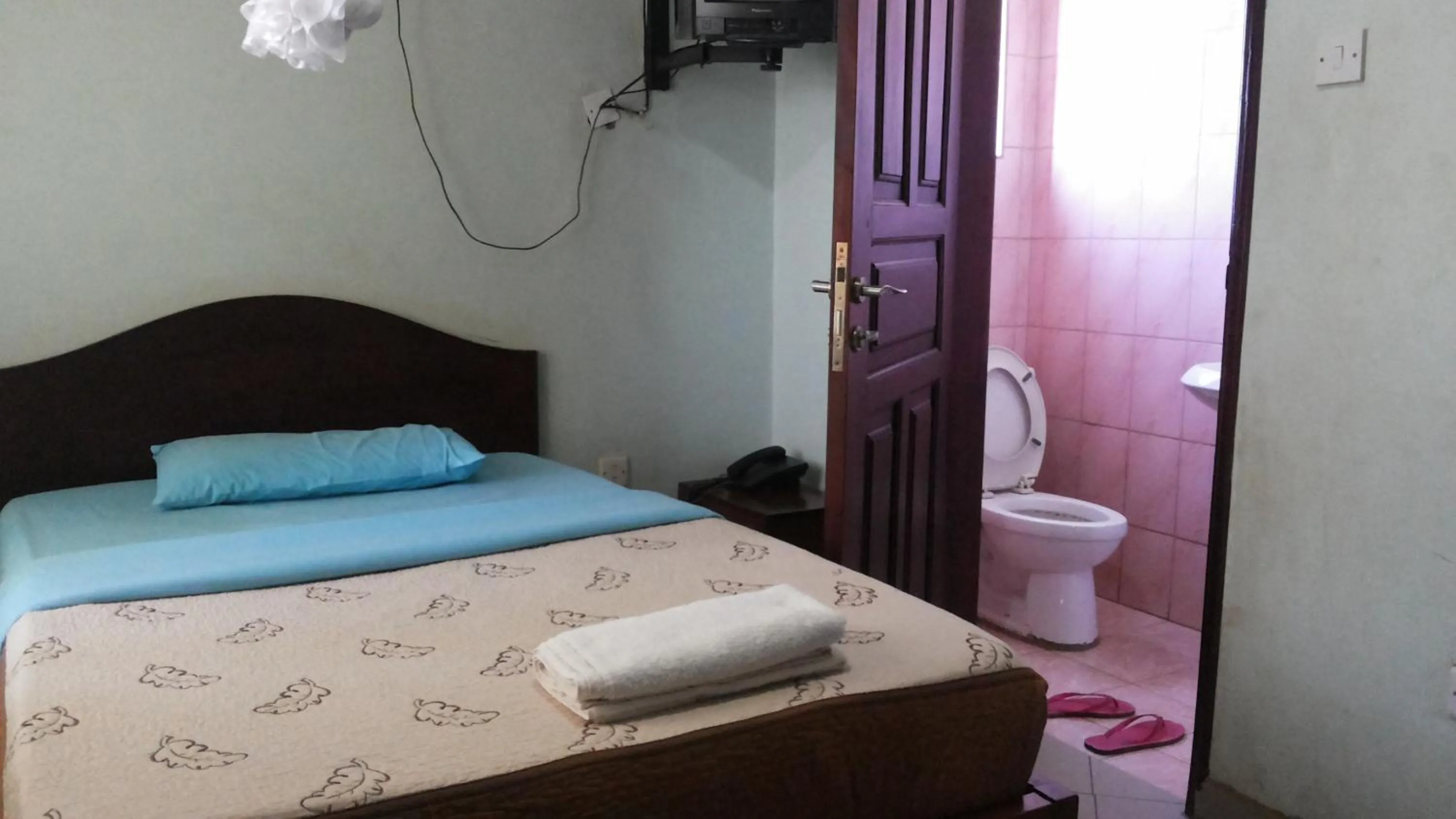 Bed in DaysInn Hotel