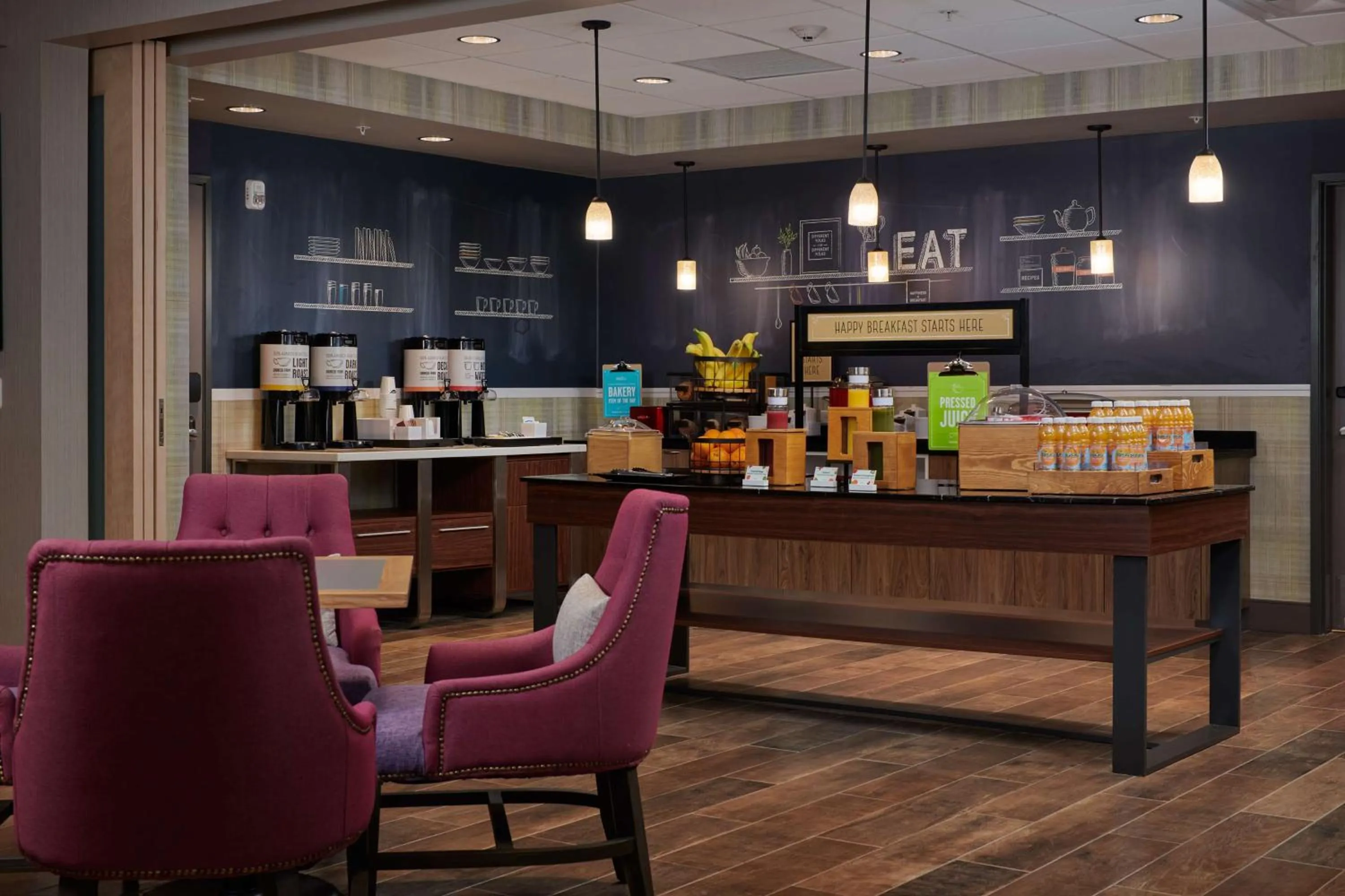 Breakfast in Hampton Inn Sherwood Portland