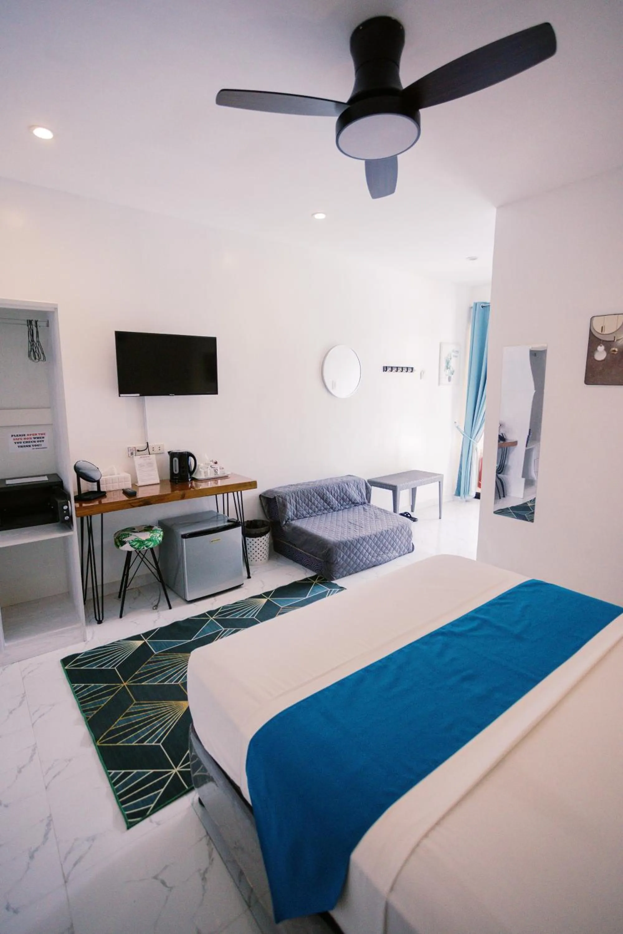 Property building, Bed in Selectum Mangrove Resort