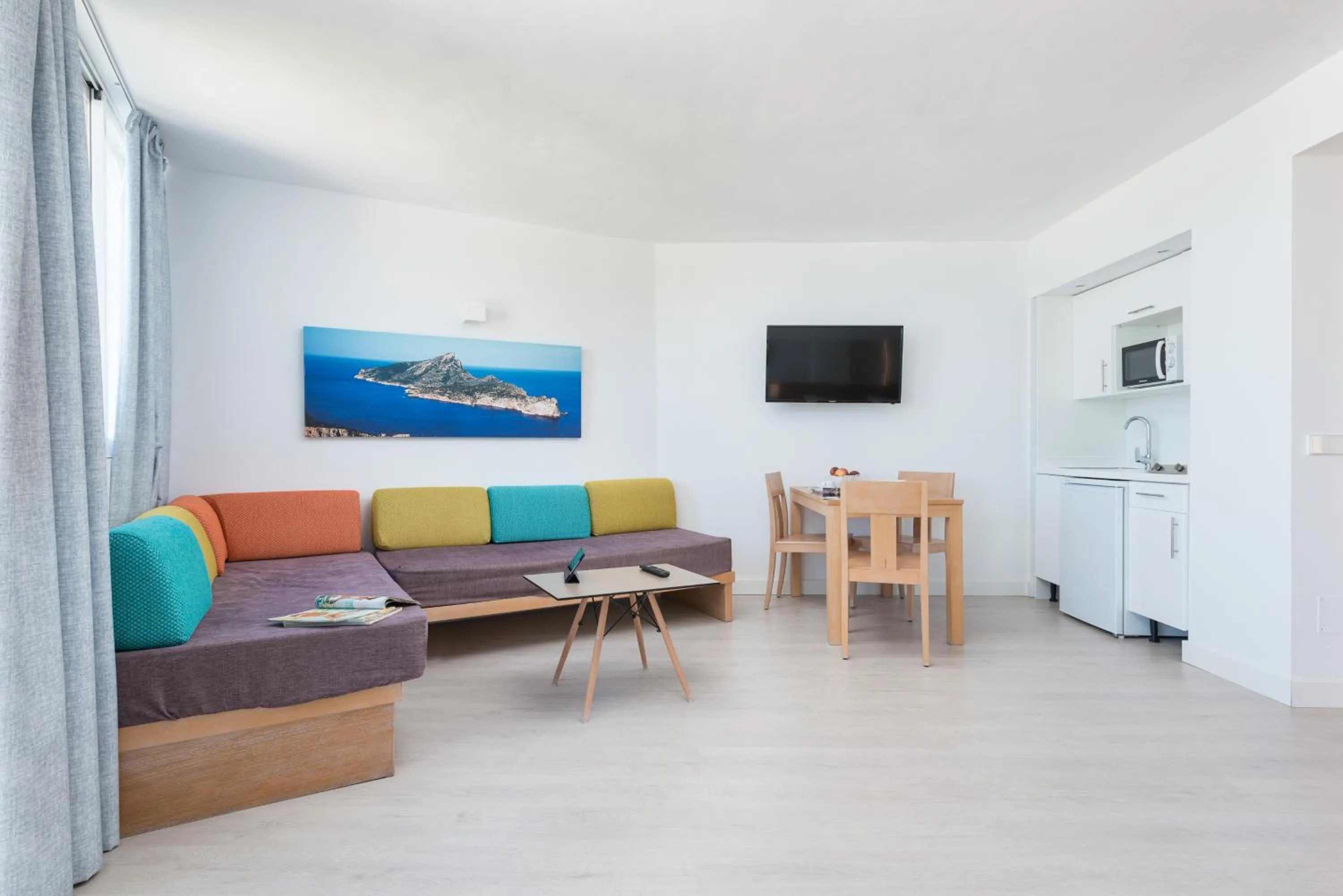 Kitchen or kitchenette in Aparthotel Ses Fotges