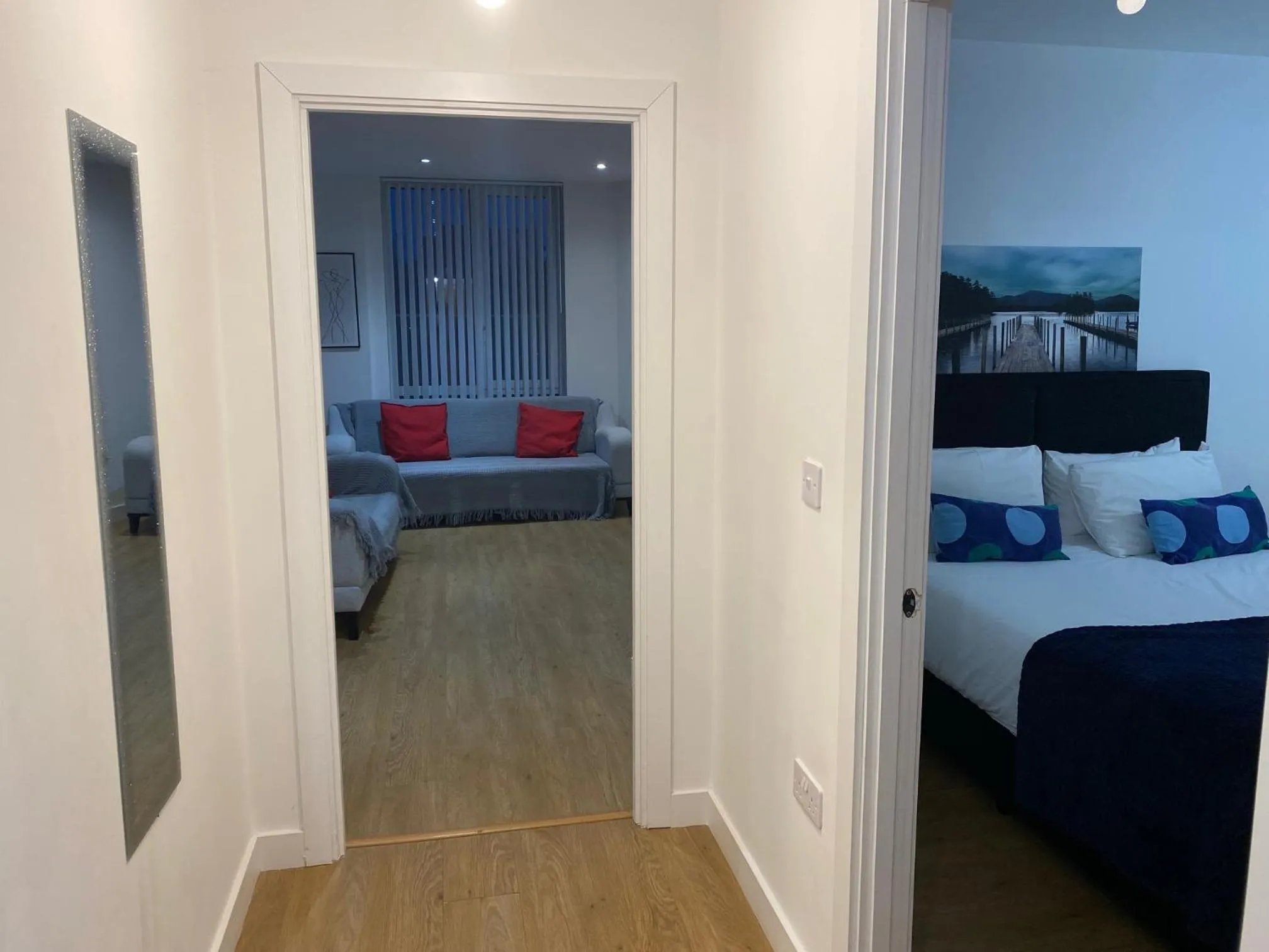 Berks Luxury Serviced Apartments , free parking, free Gym and free wifi