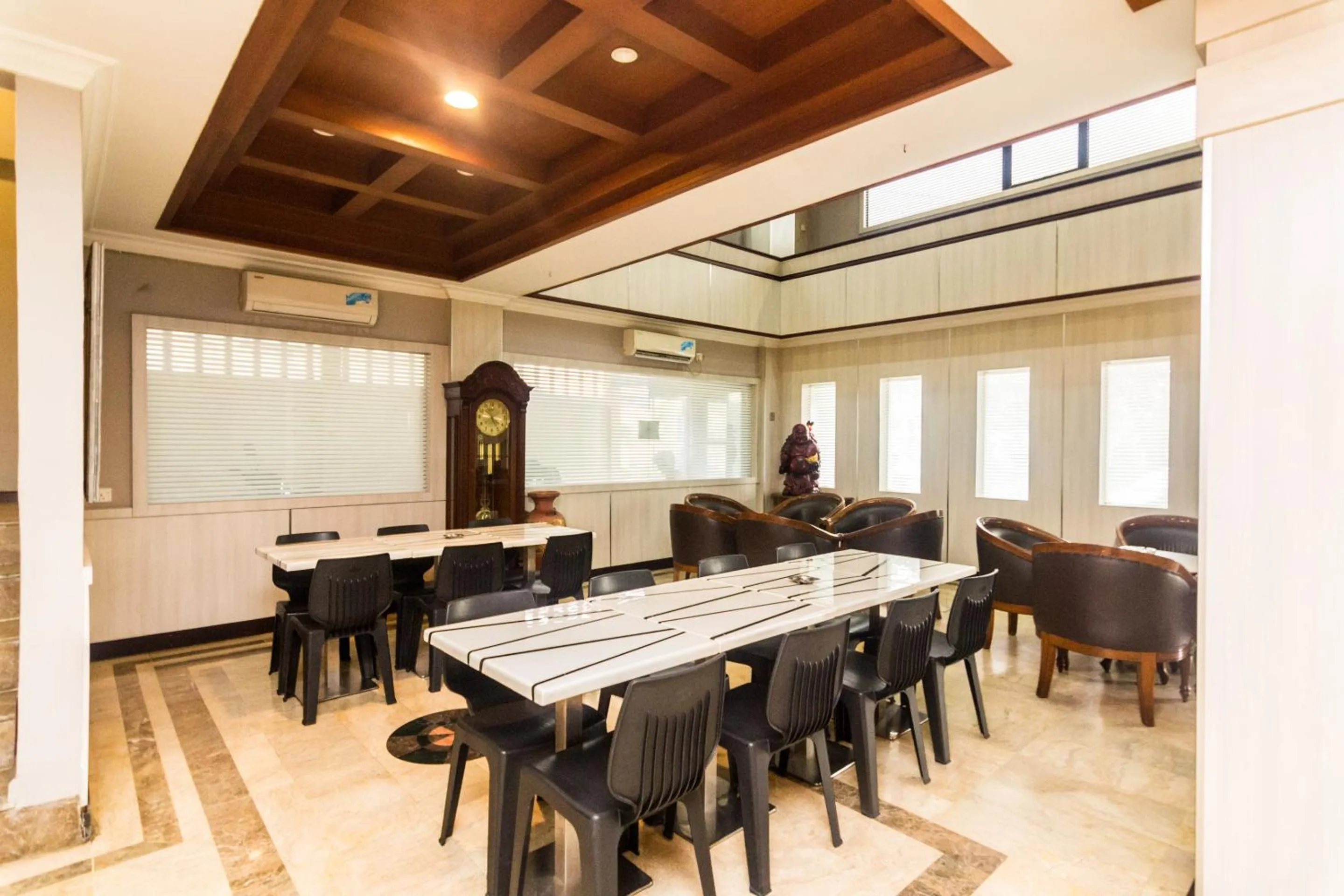 Area and facilities in Kita Hotel