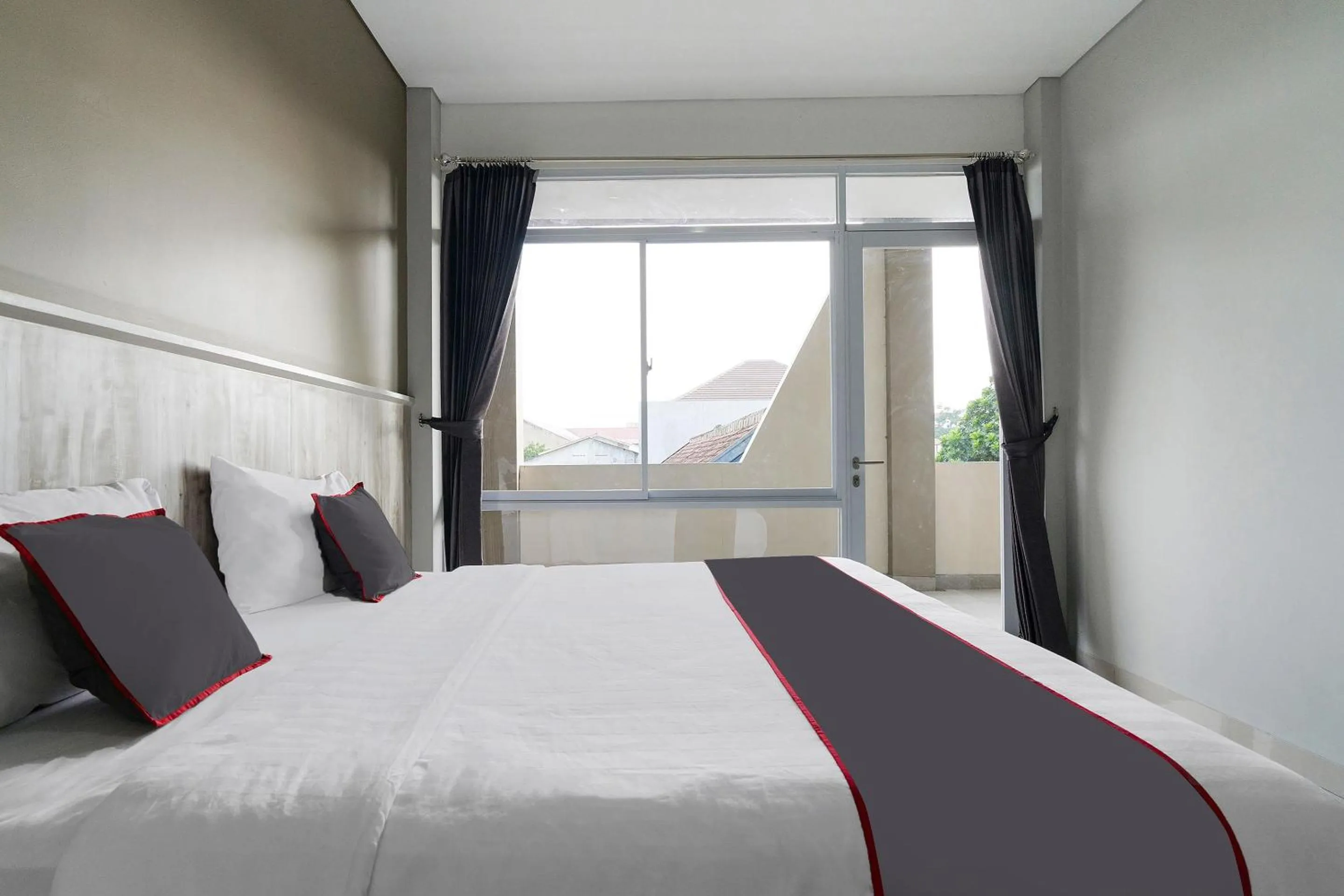 Bedroom, Bed in Capital O 1898 Louise Place