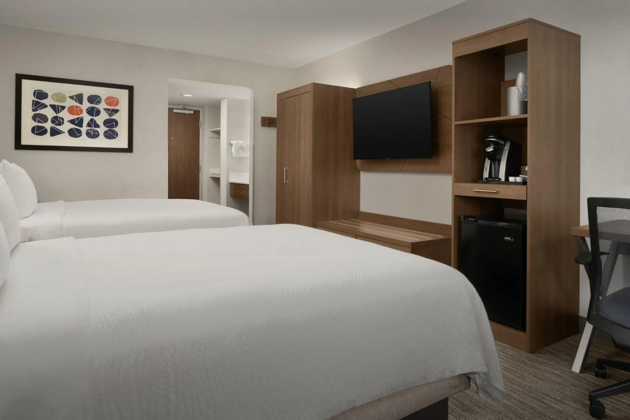 Photo of the whole room, Bed in Holiday Inn Express Boston - Saugus by IHG