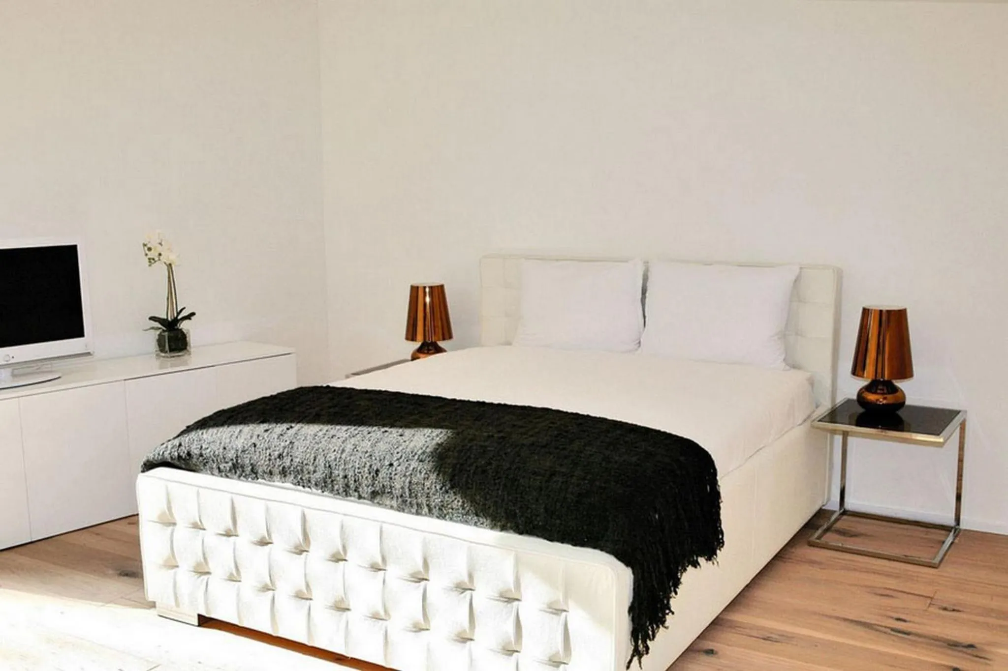 Bed in VISIONAPARTMENTS Bellariastrasse - contactless check-in