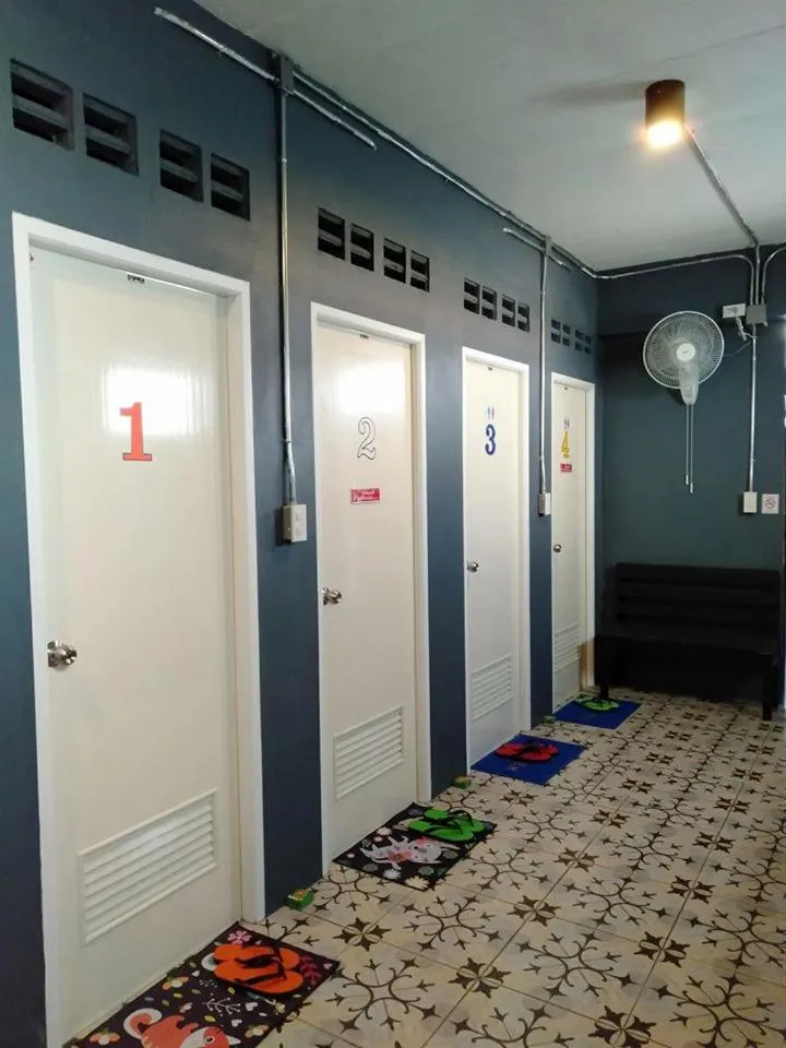 Bathroom in BedCabin