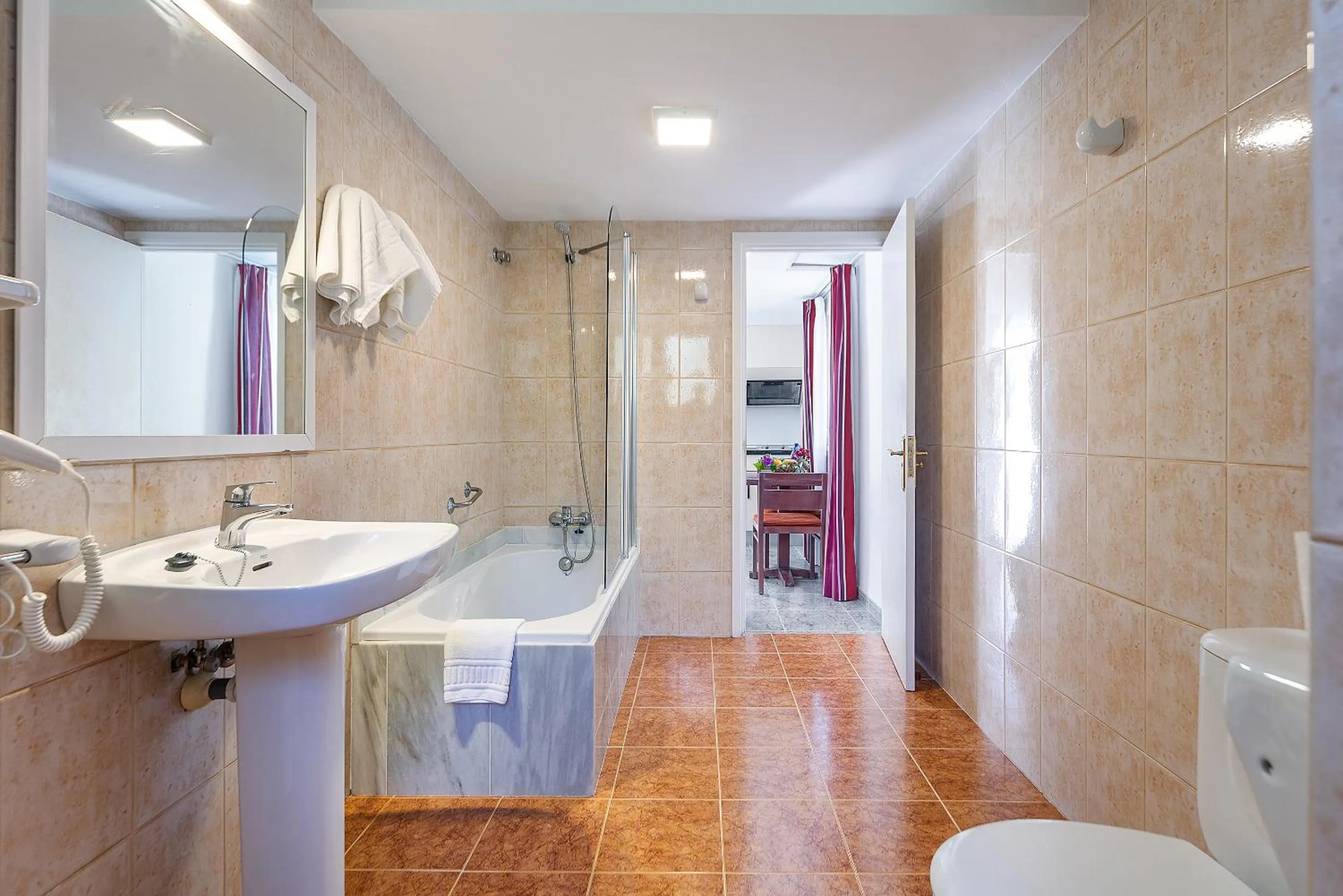 Shower in Apartamentos Cala Murada Tennis